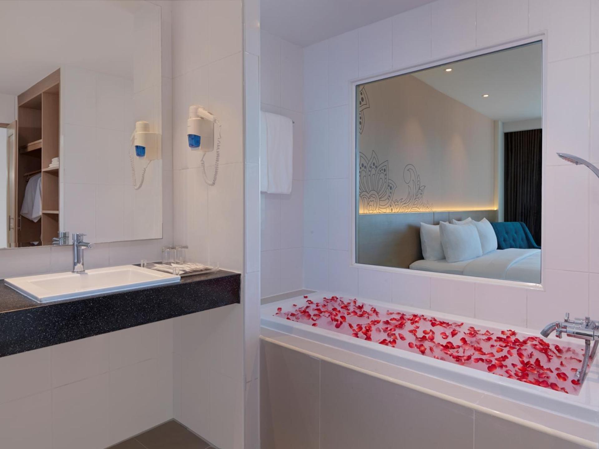 Executive Club Room Sea View