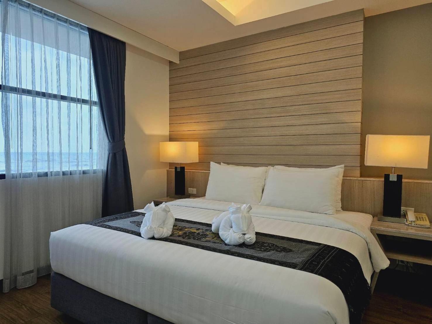 Deluxe Sea View