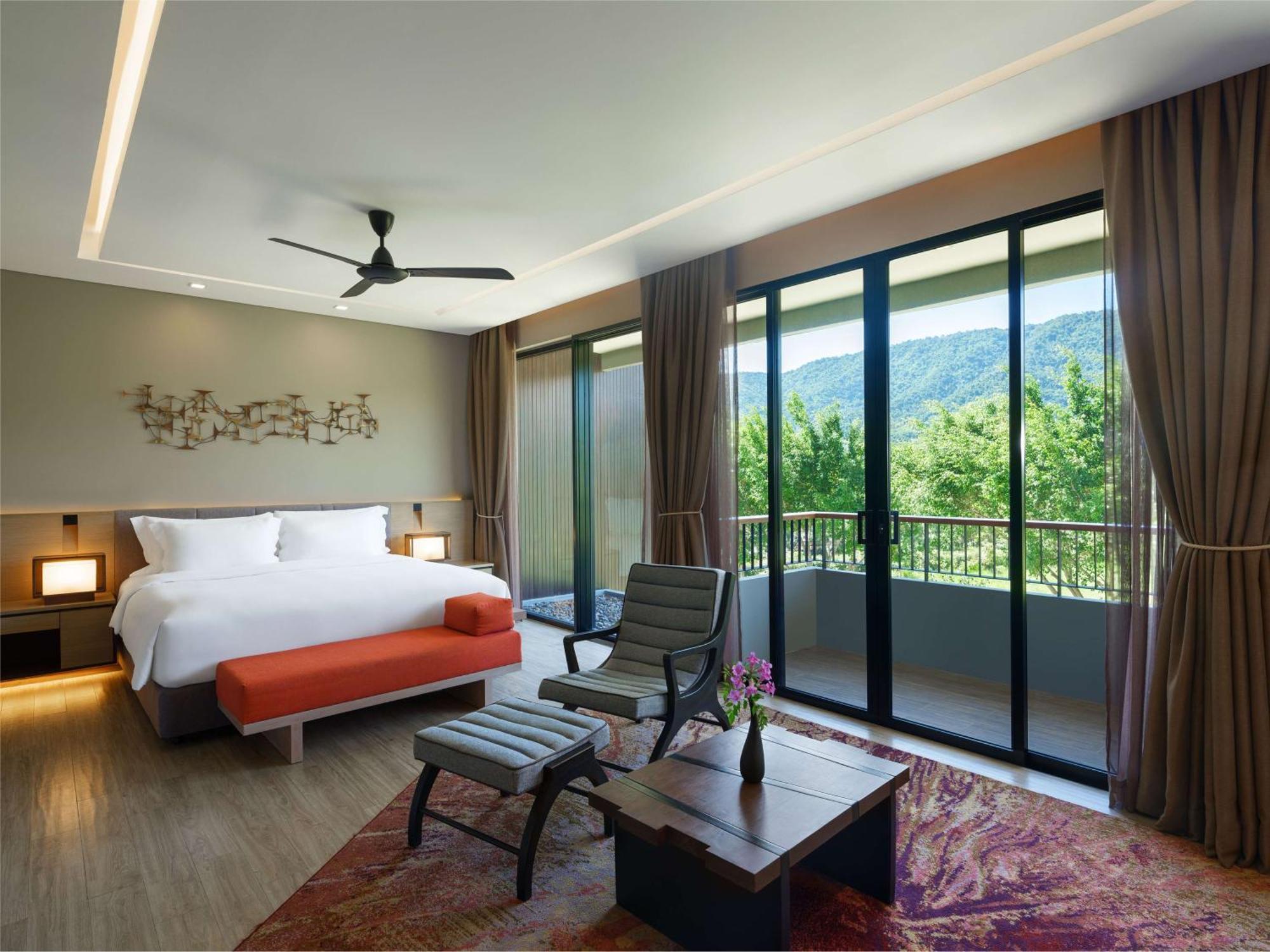 D'Corner Suite
