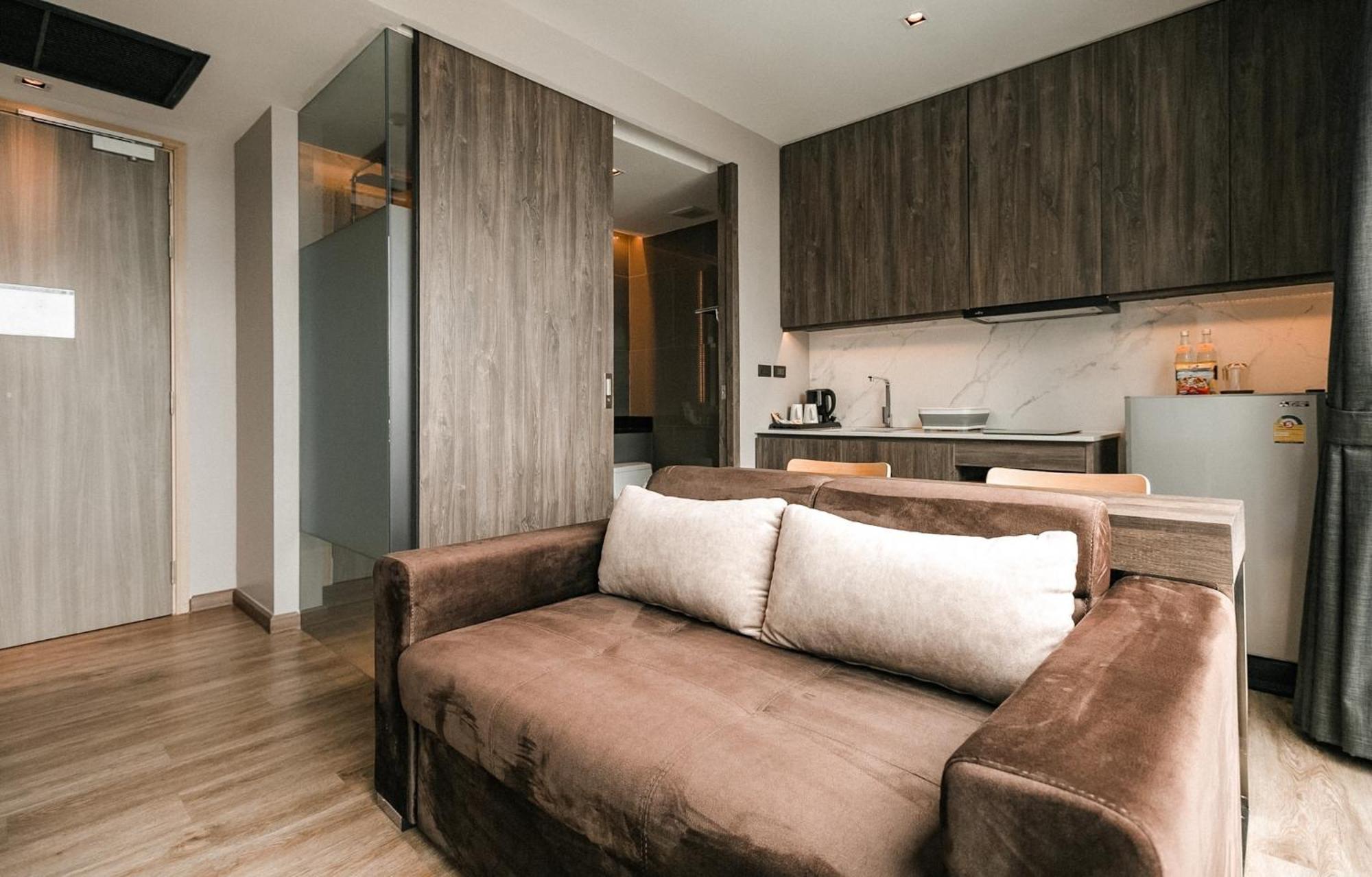 Rak Suite Room Kitchenette City View No Balcony
