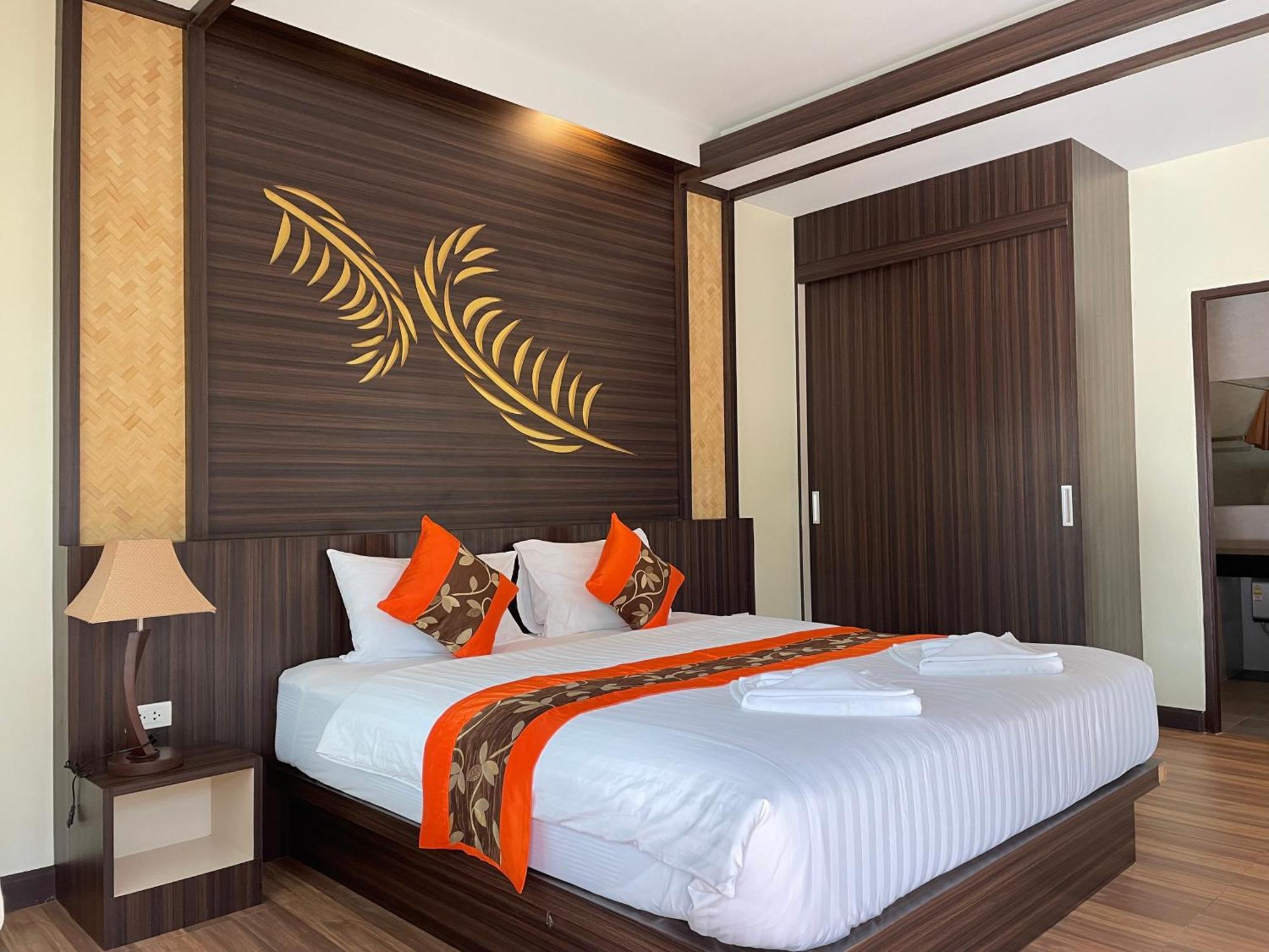 Standard Bungalow King Bed