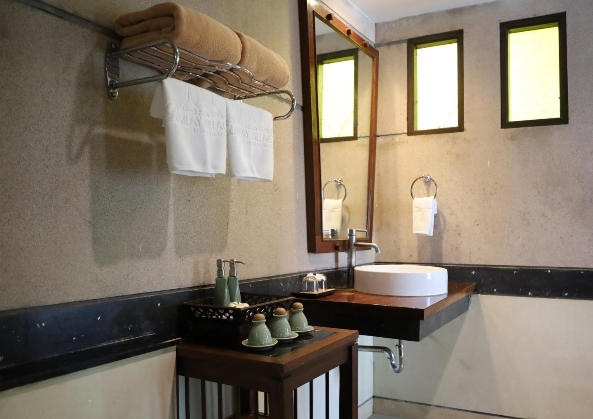 Jacuzzi Villa