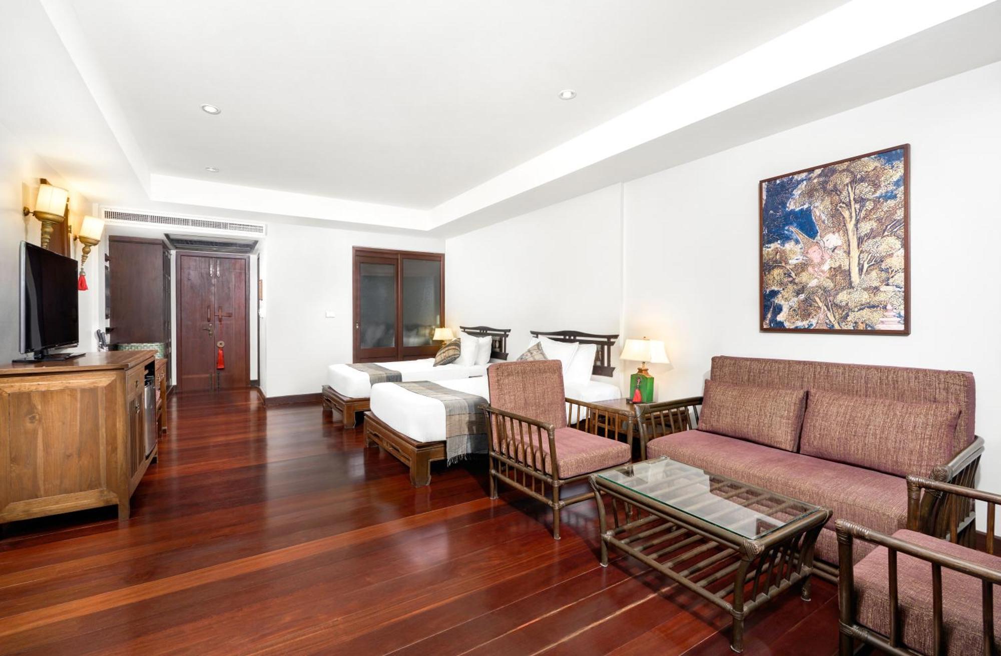Siam Chalet Room