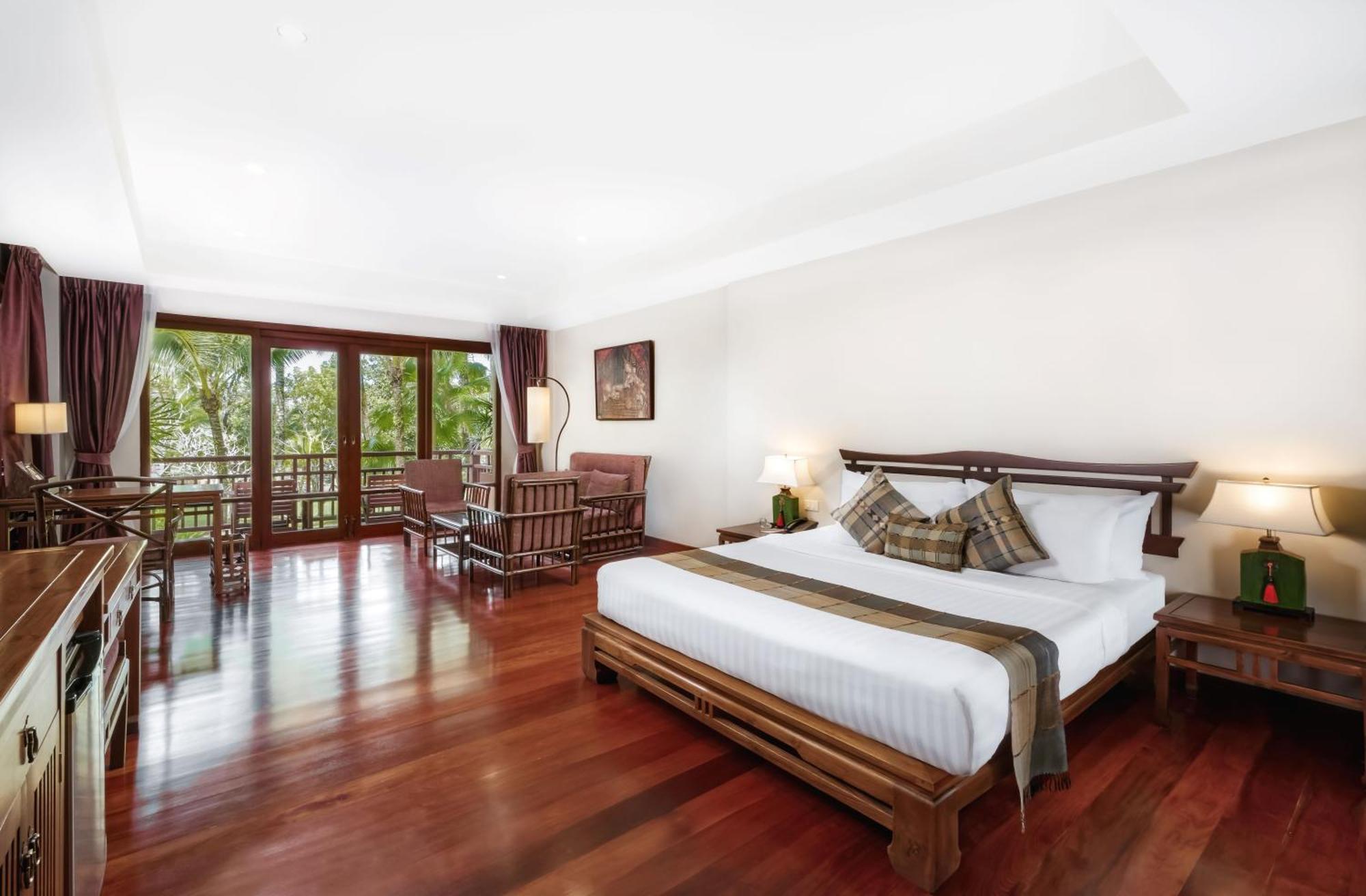 Siam Chalet Room