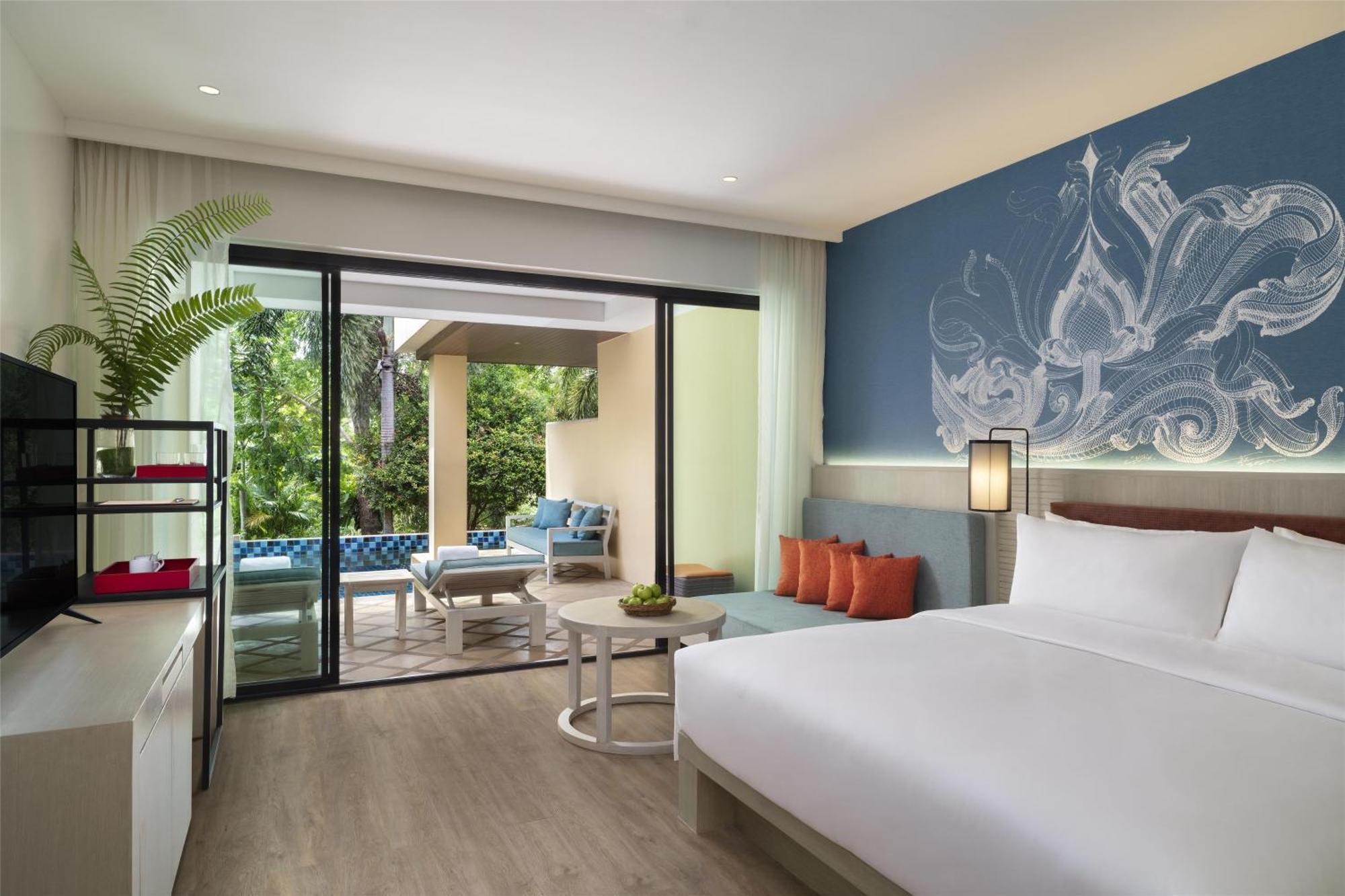 Avani Pool Access Room