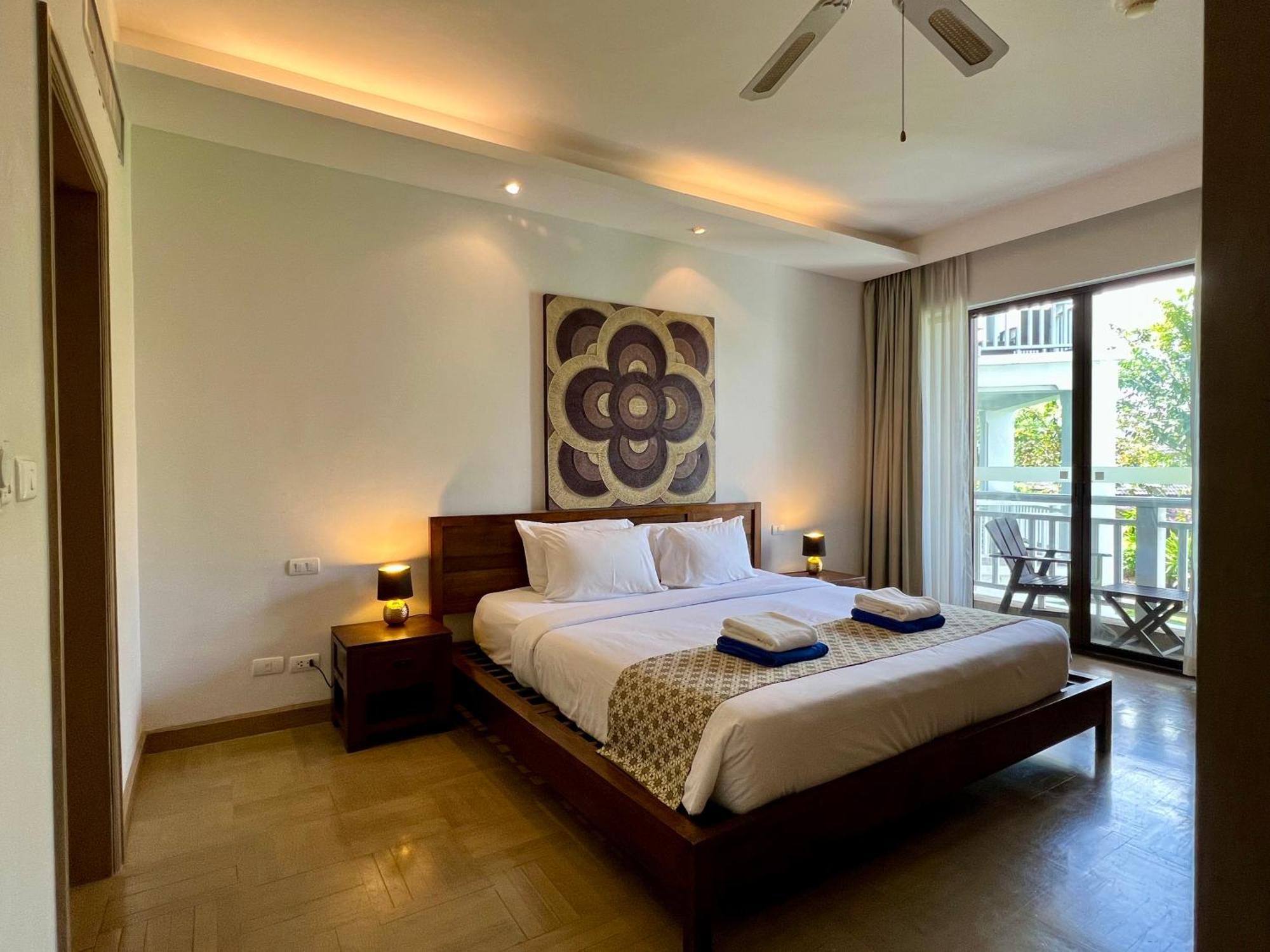 Grand Superior One-bedroom Apartment