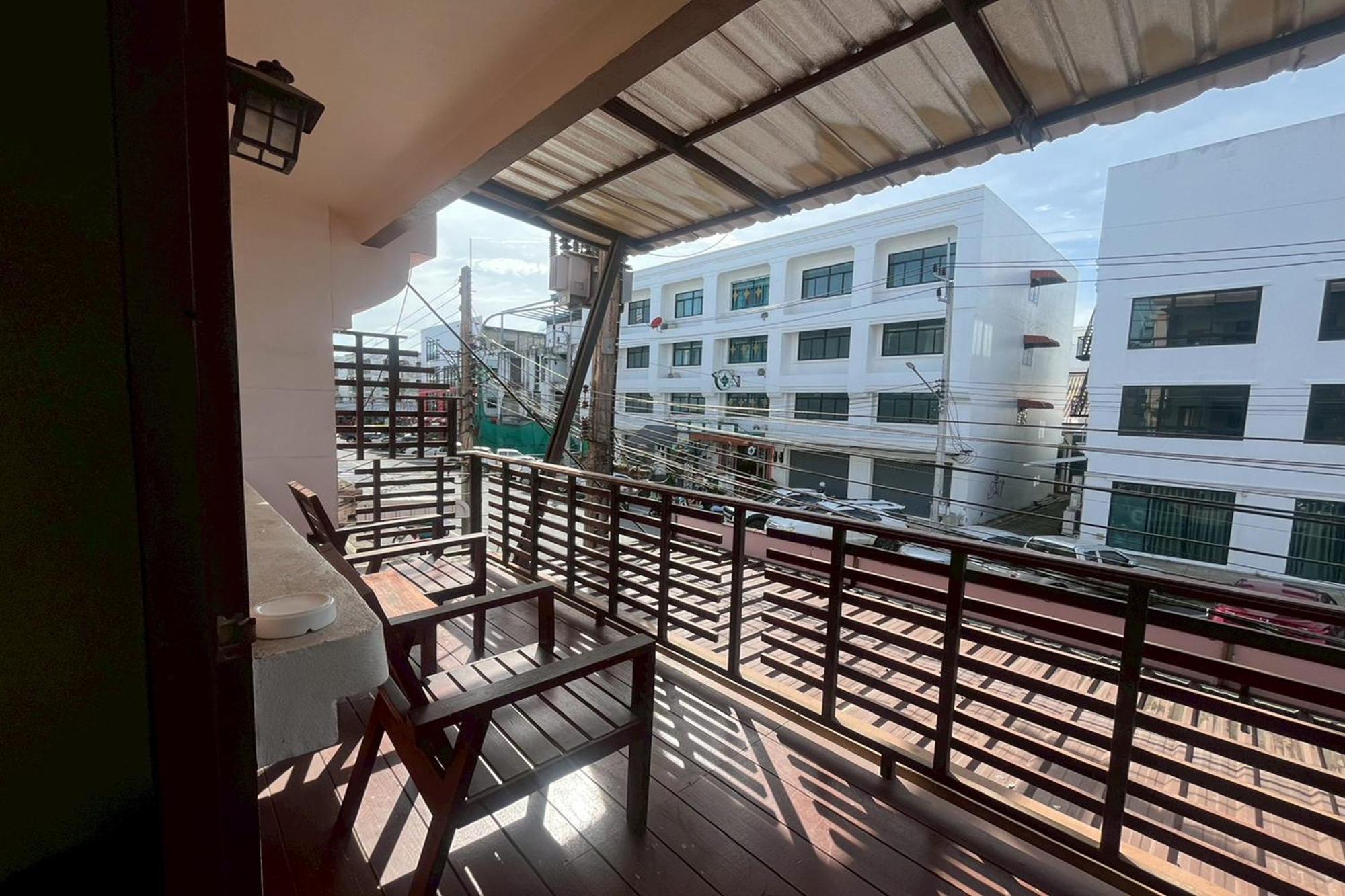 Superior Twin Room City View