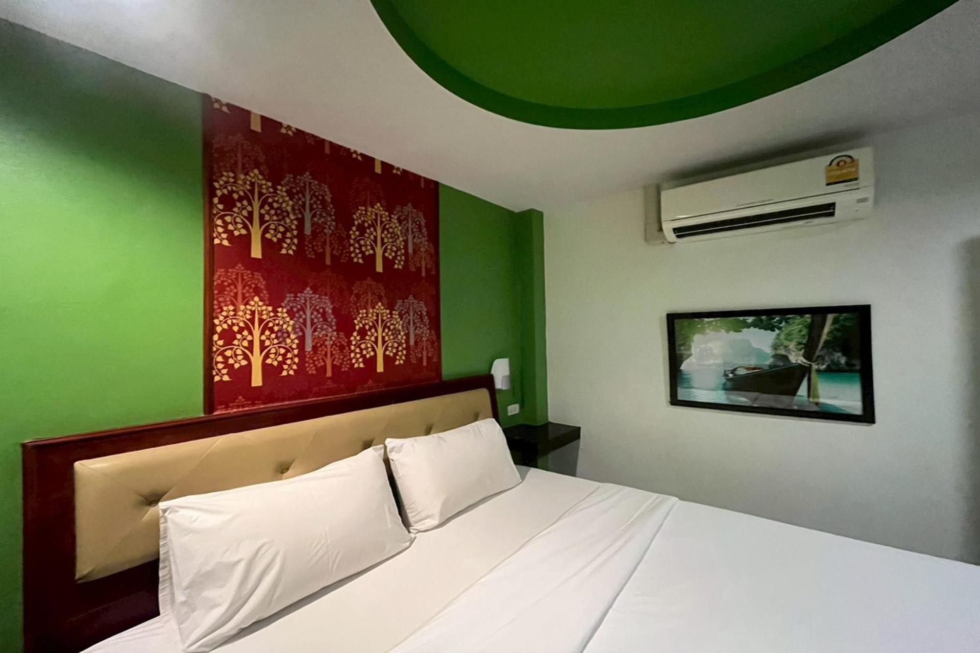 Double Room without window Private Bathroom