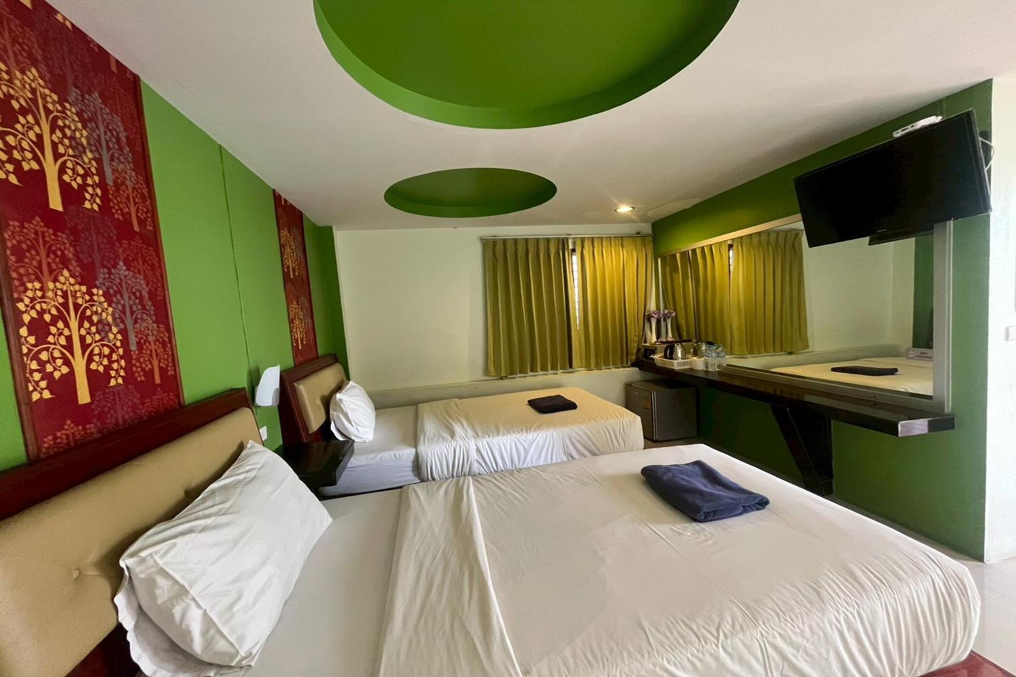 Superior Twin Room City View