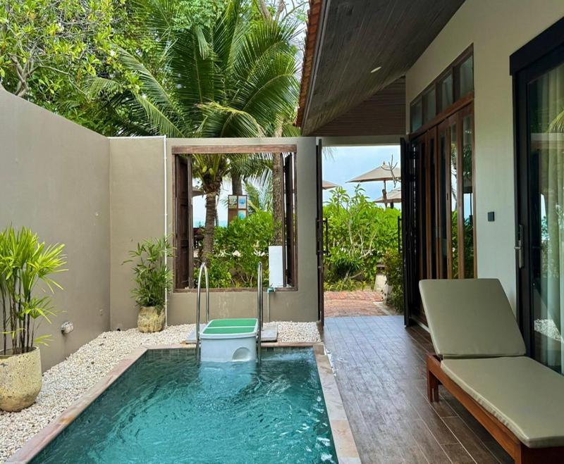 Sea View Deluxe Pool Villa