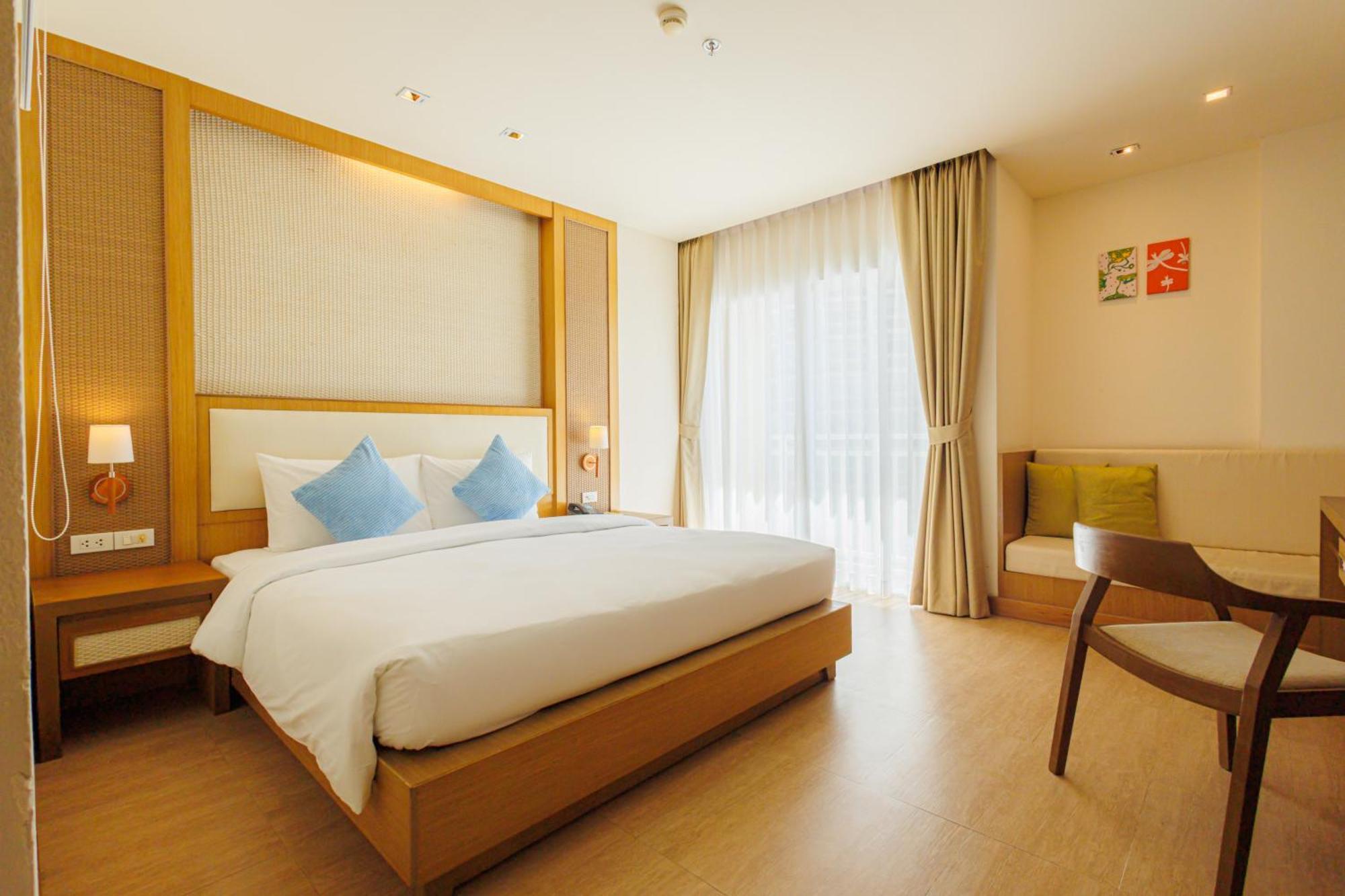 Superior King Room