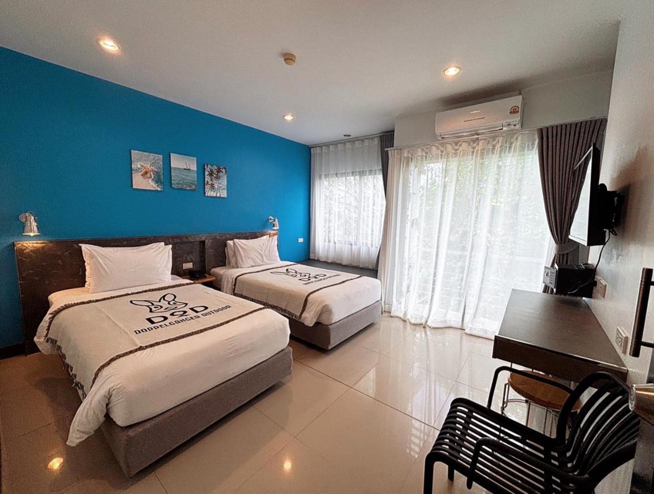 Superior Twin Room