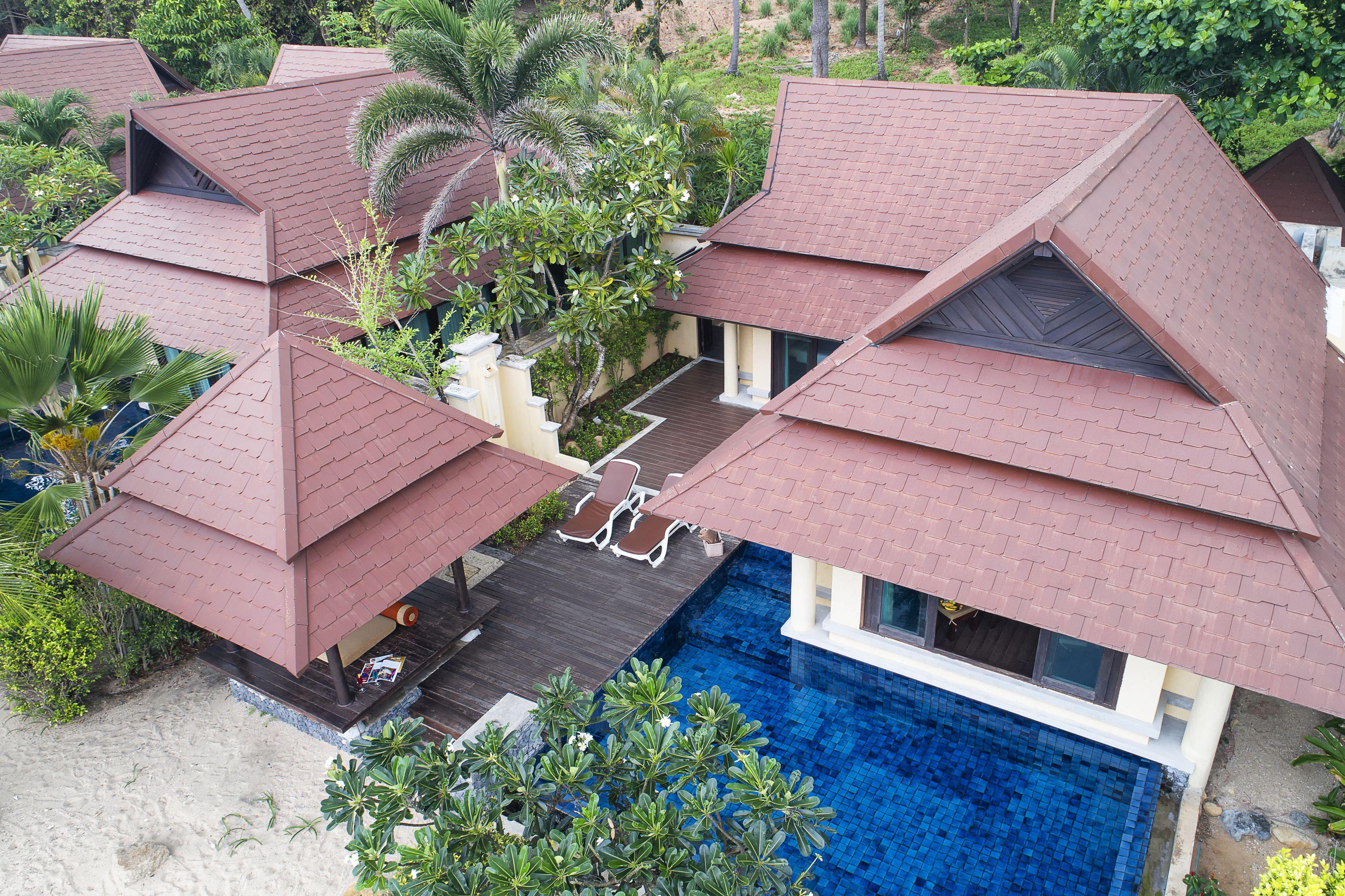 Beachfront Pool Villa Suites