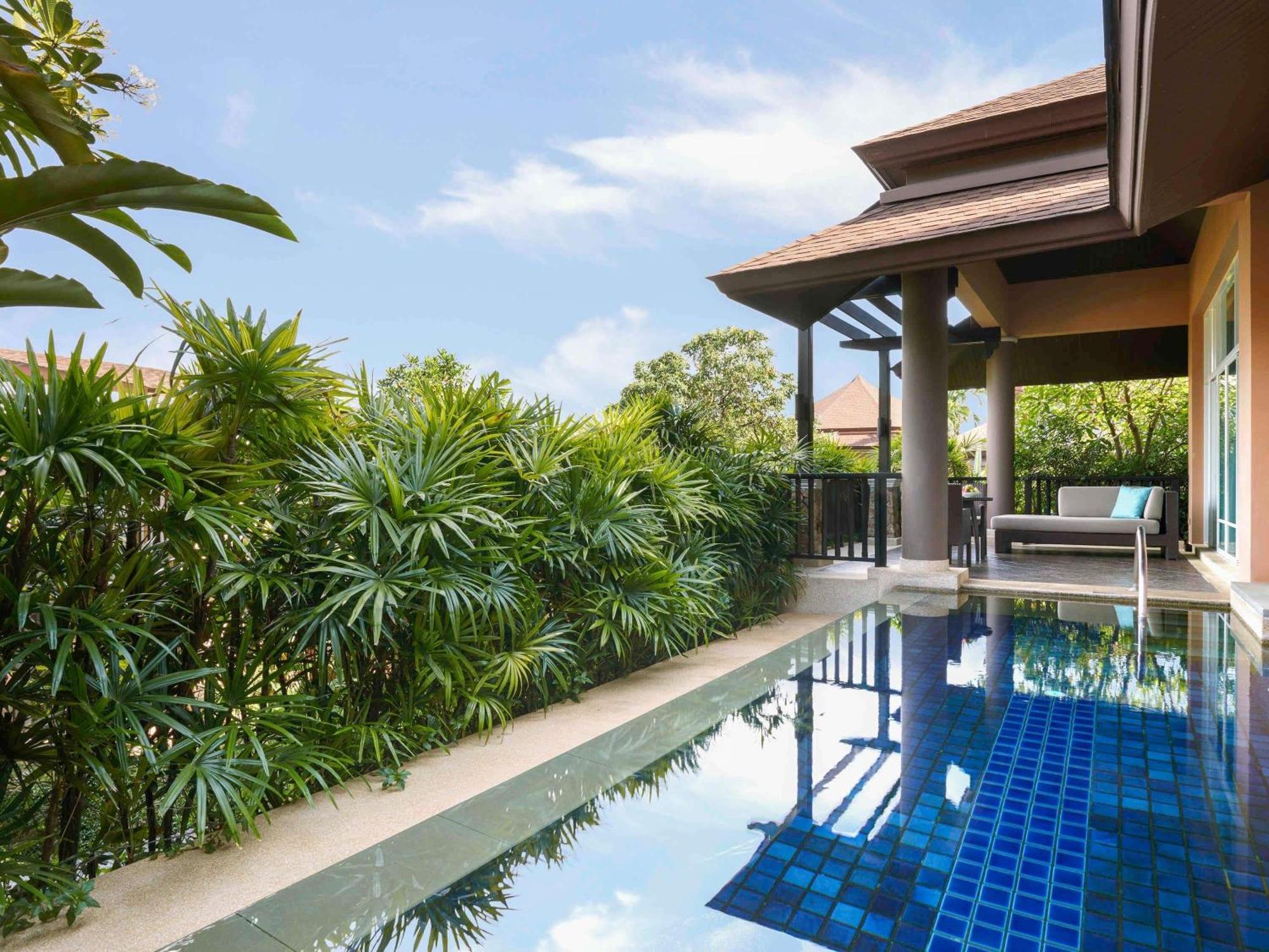 Villa con Piscina e Vista Giardino, 1 Letto King-Size, un'oasi tropicale per ricaricarsi