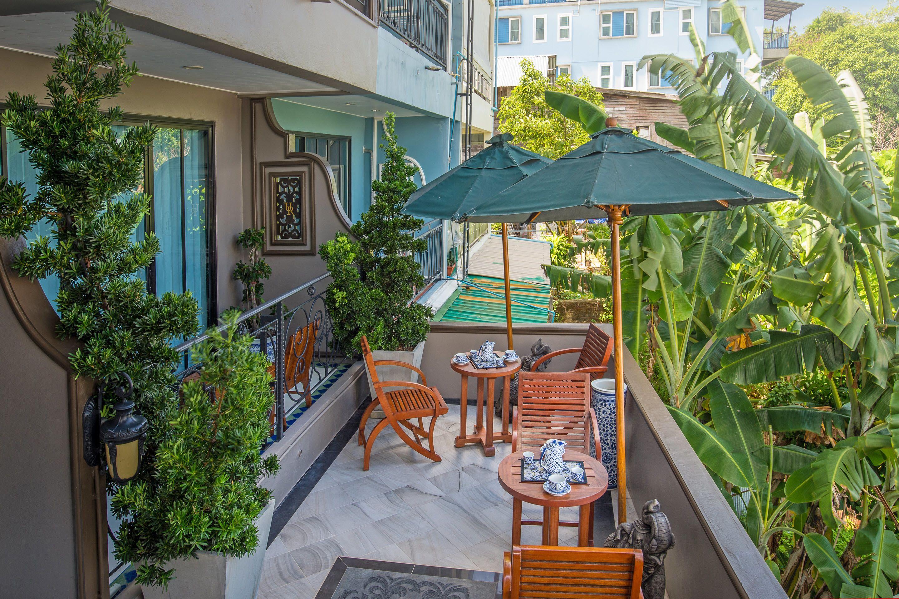 Single Room Balcony