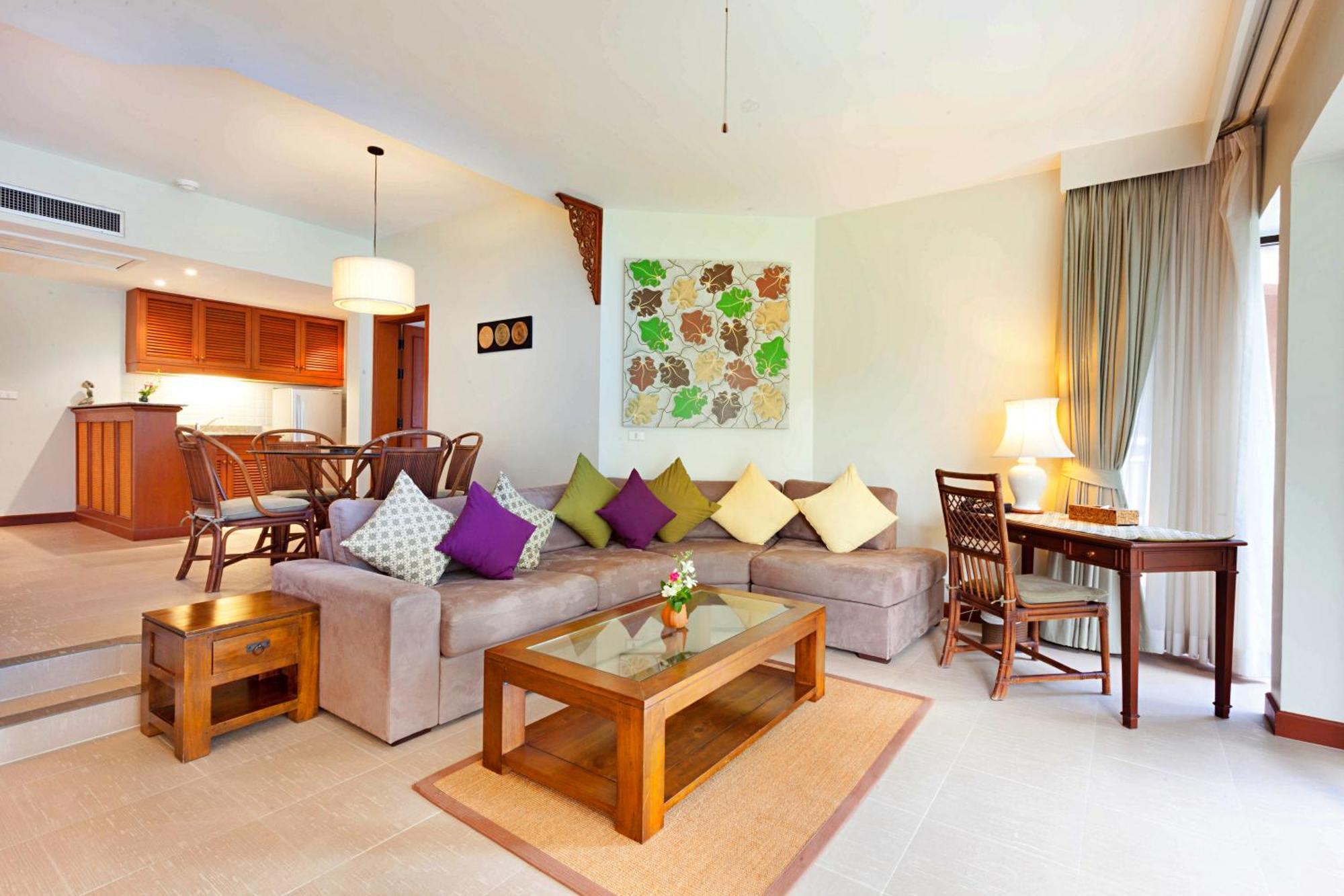 Superior One-Bedroom Apartment