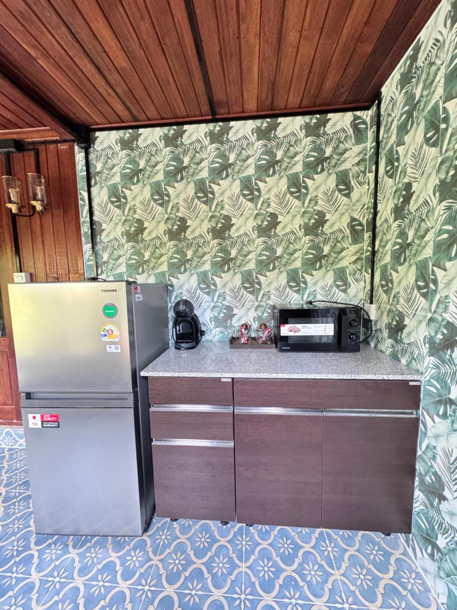 Garden Chalet