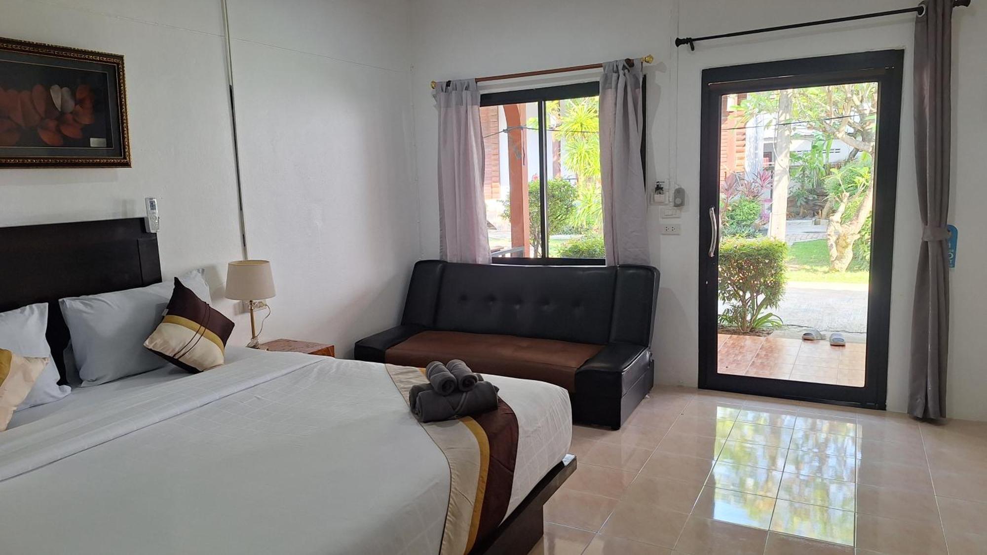 Deluxe Quadruple Room
