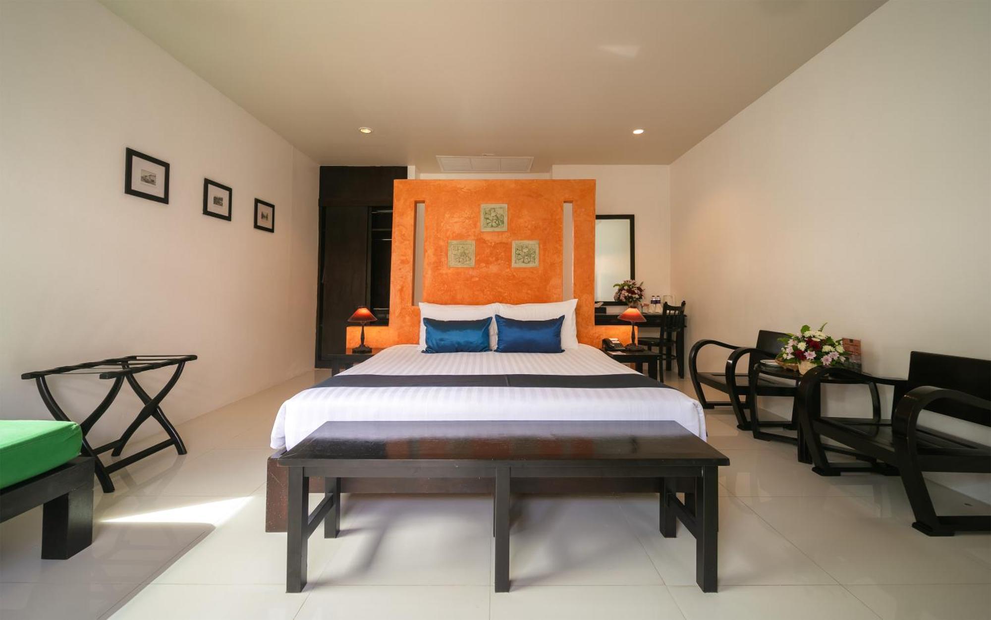 Private Jacuzzi Sino Wing