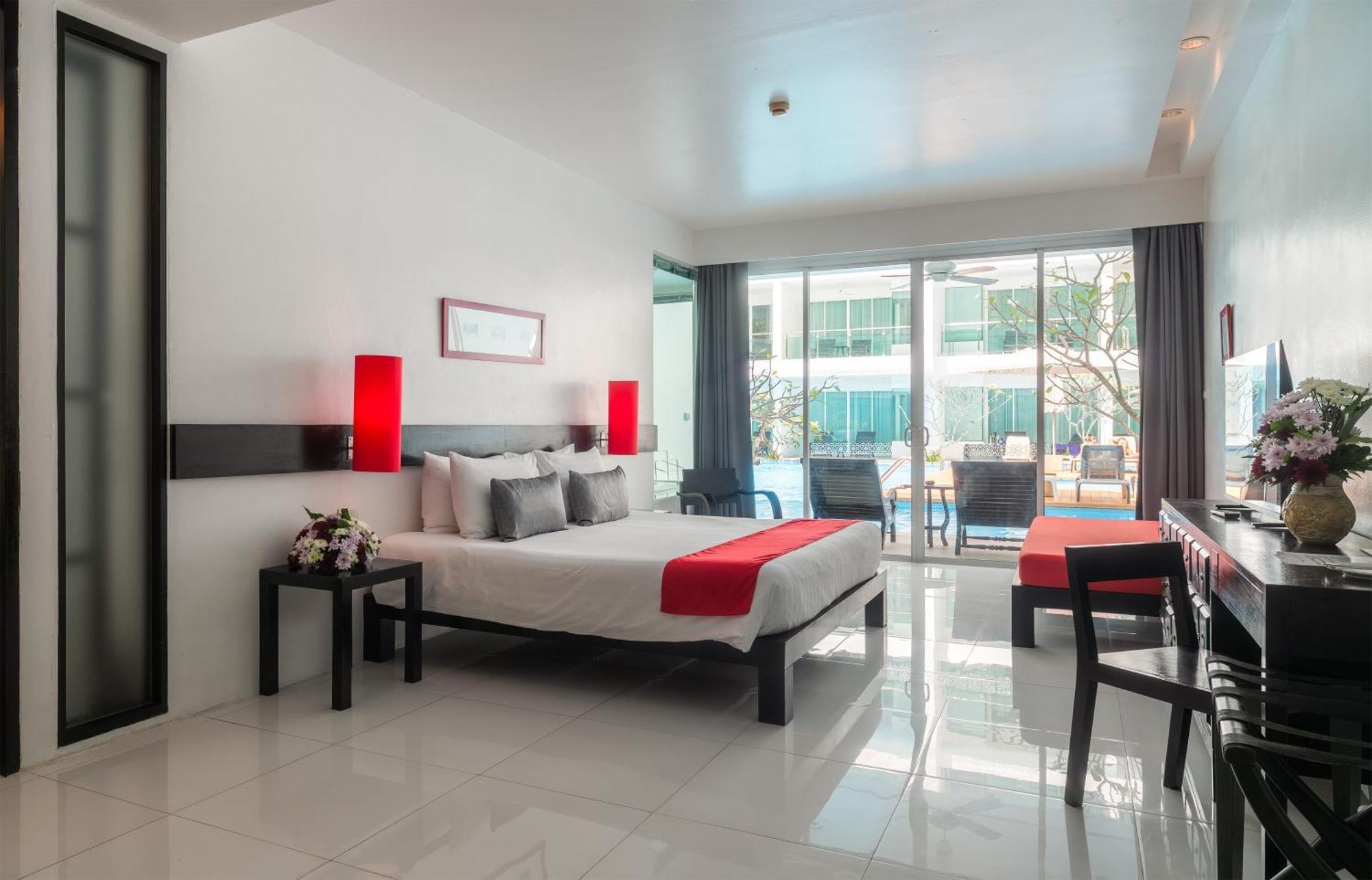 Deluxe Double Room Pool Access Serene Wing