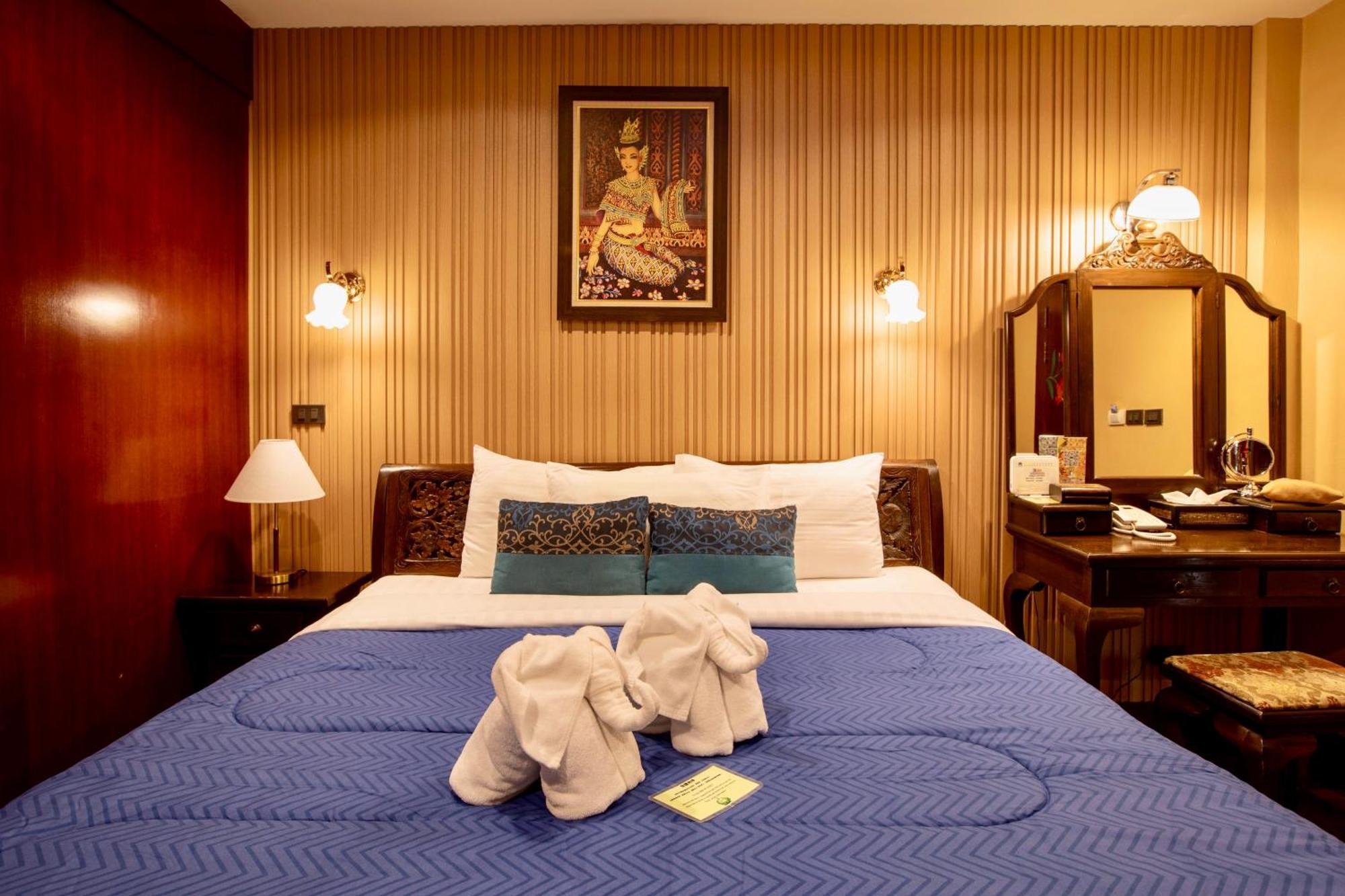 Superior King or Twin Room