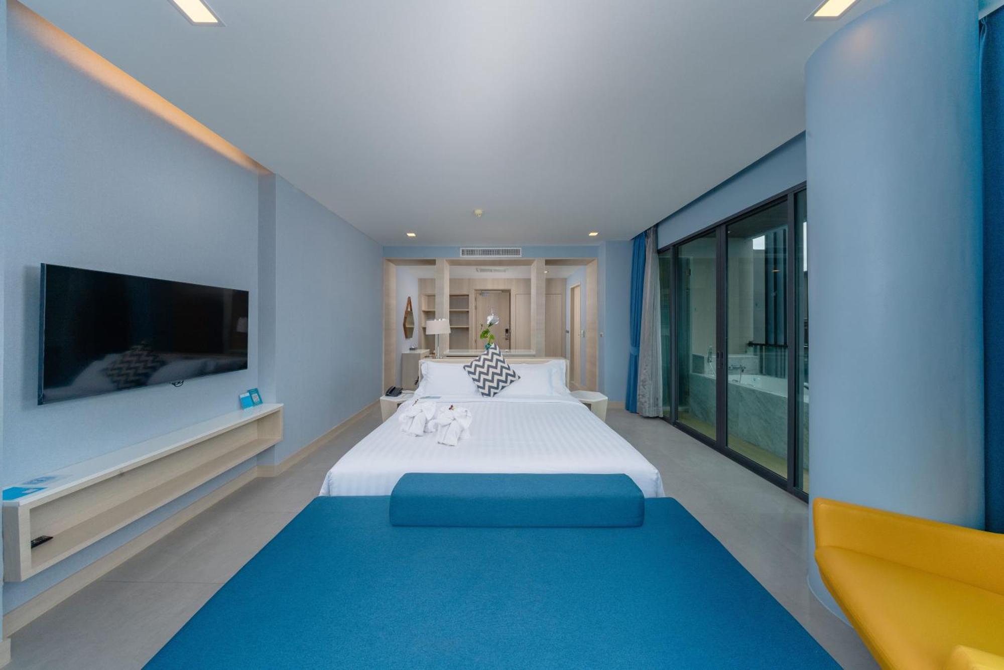 Deluxe Sweet Room