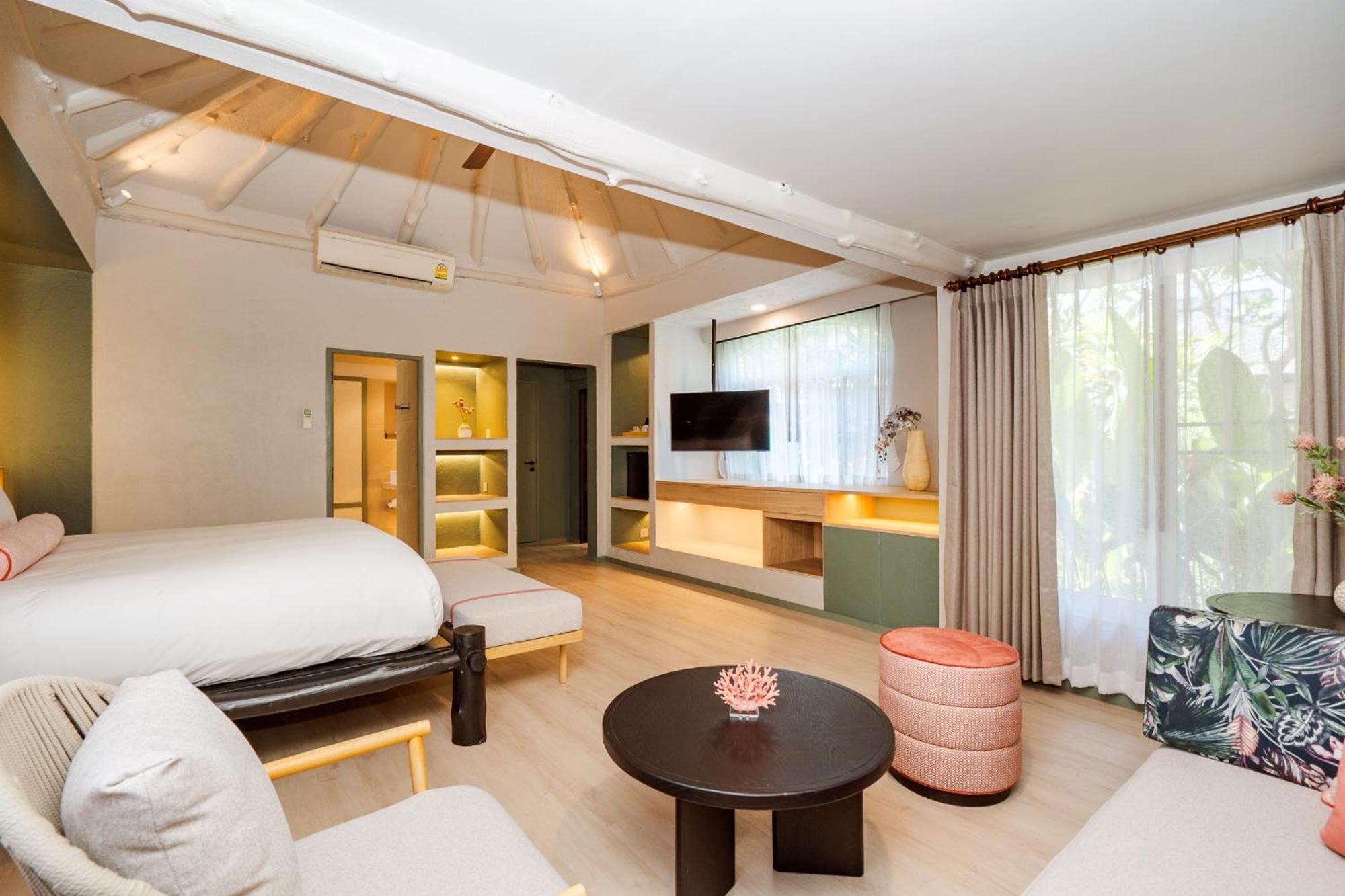 Deluxe Double or Twin Room Garden View