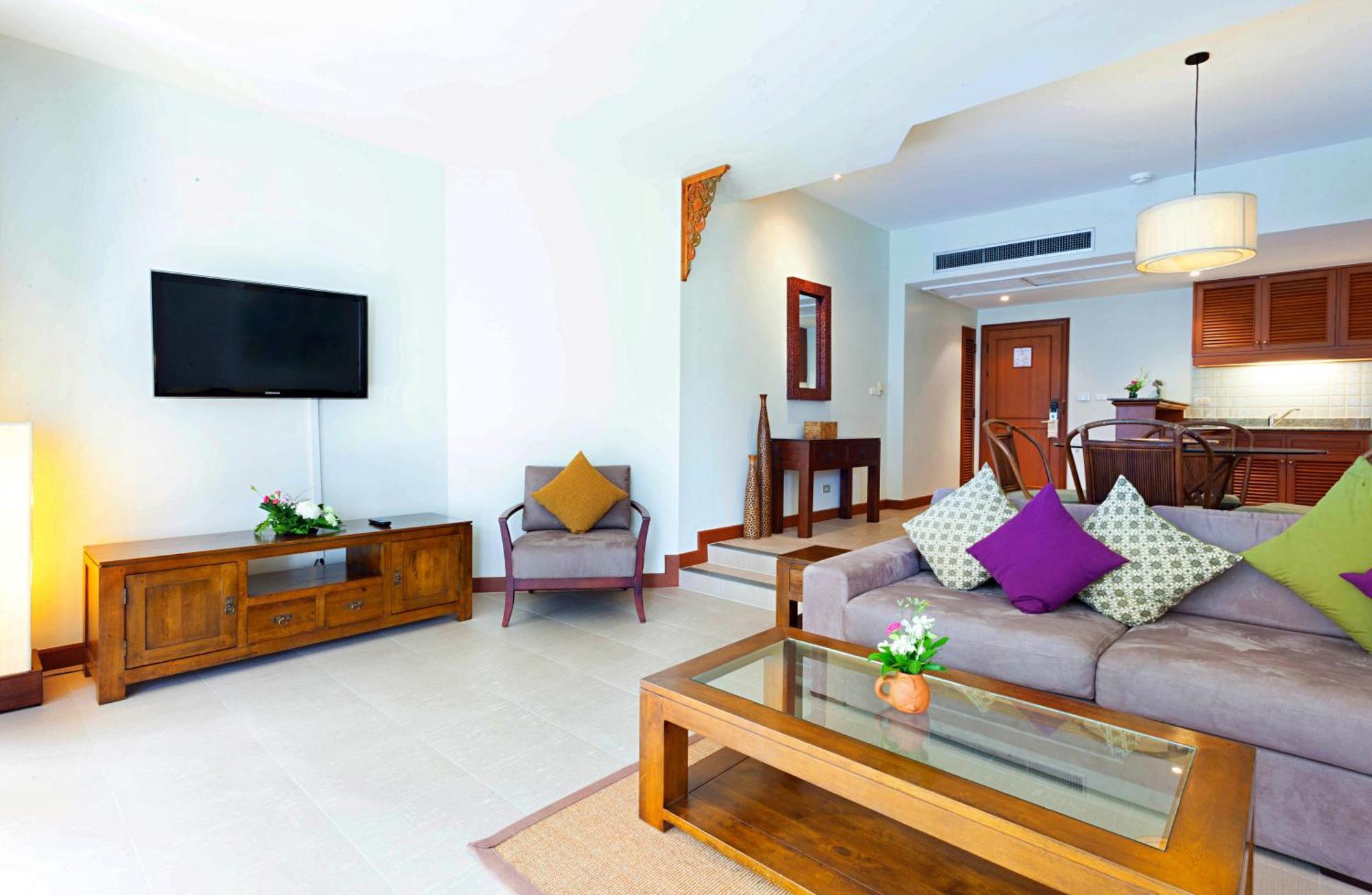 Superior One-Bedroom Apartment