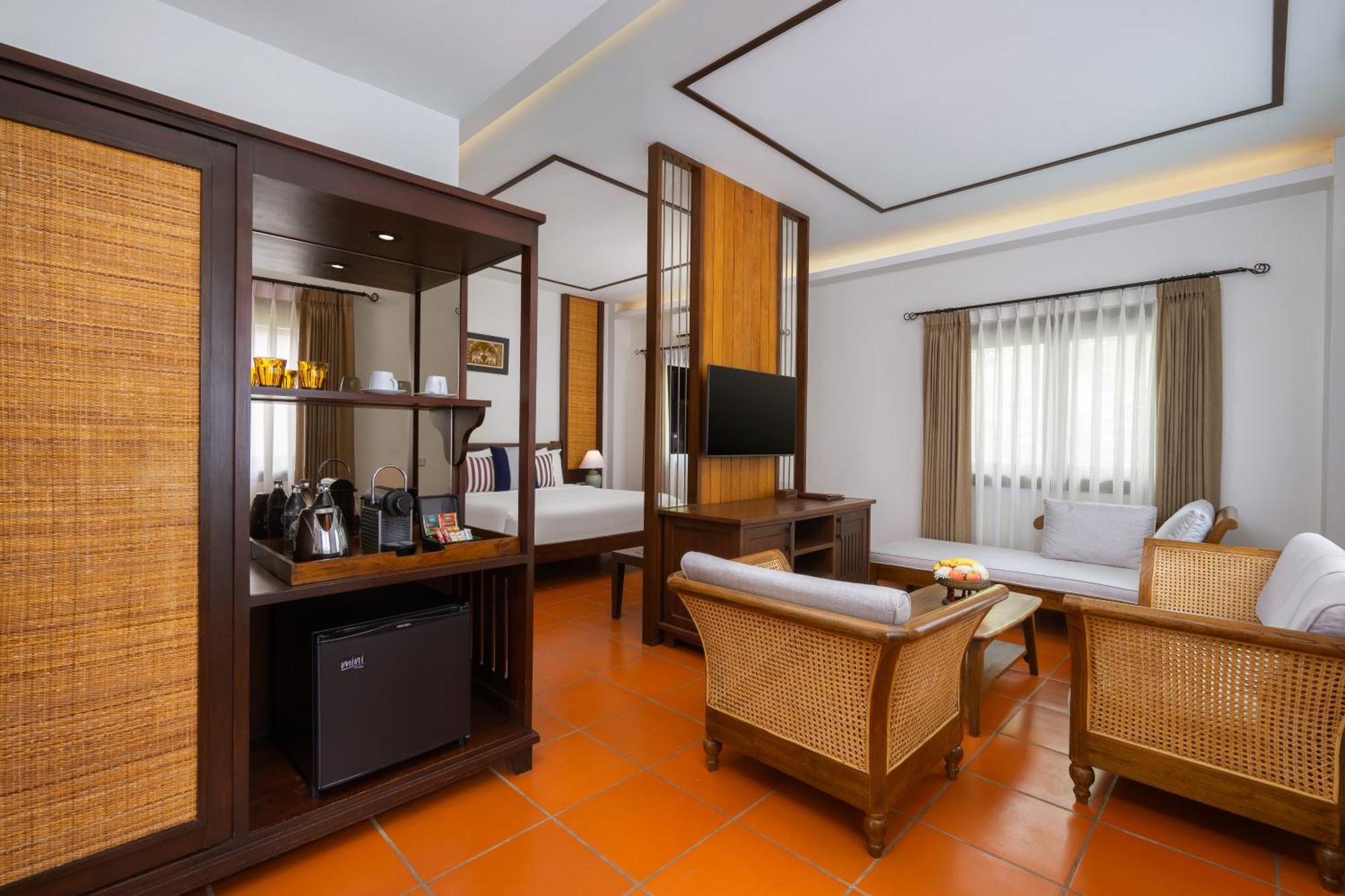 Grand Deluxe Room