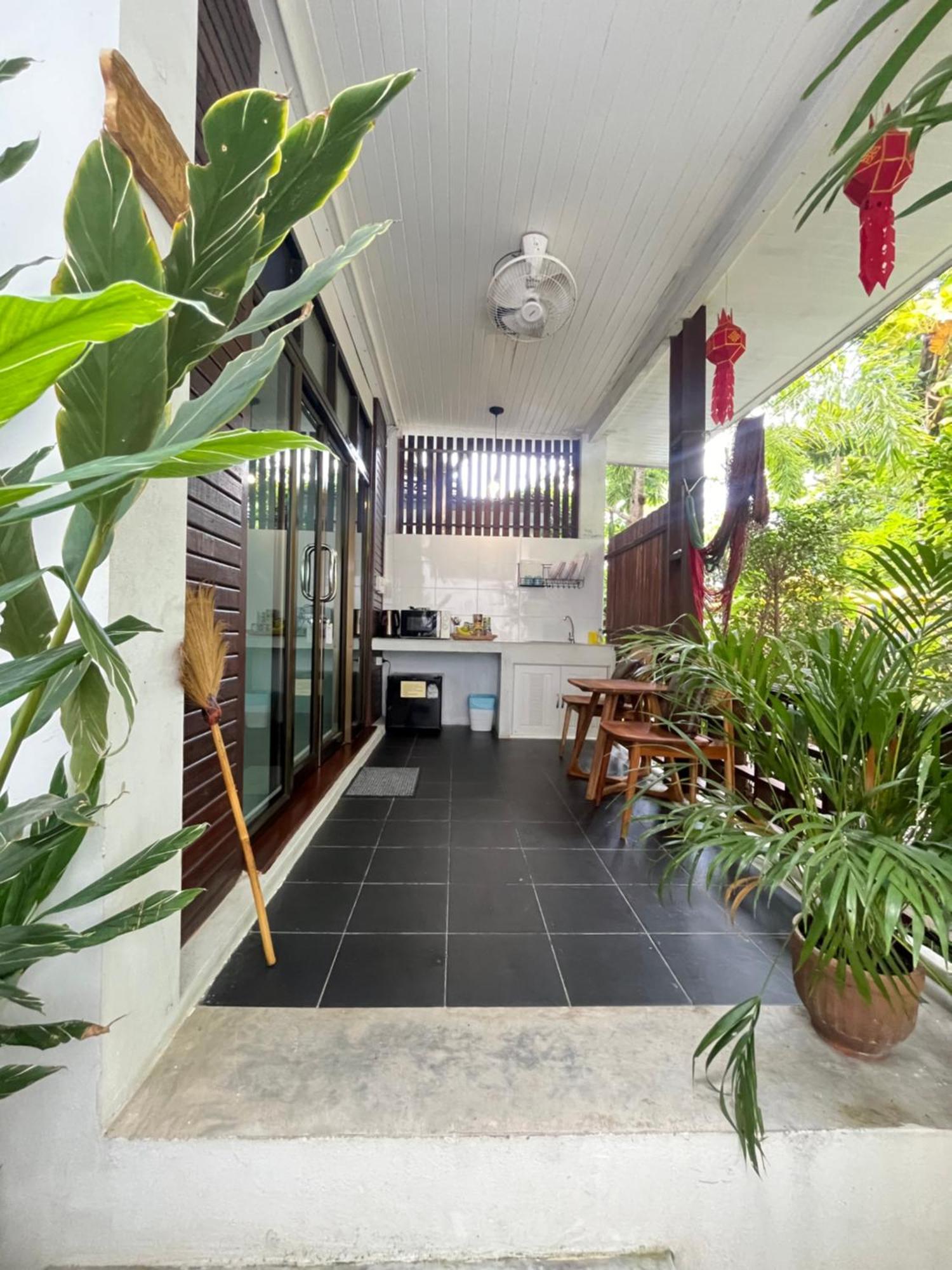 Standard Bungalow