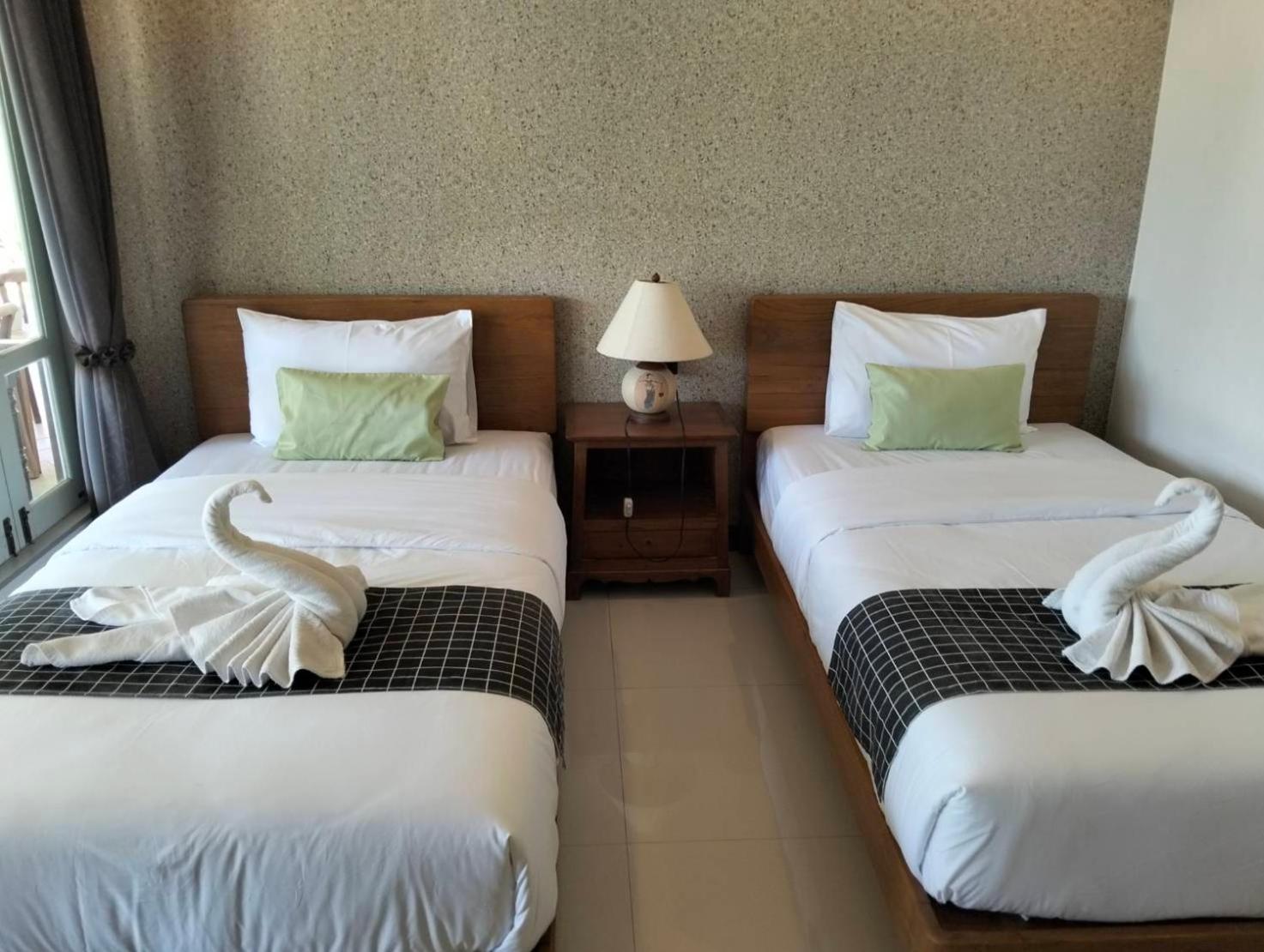Superior Twin Bed Room