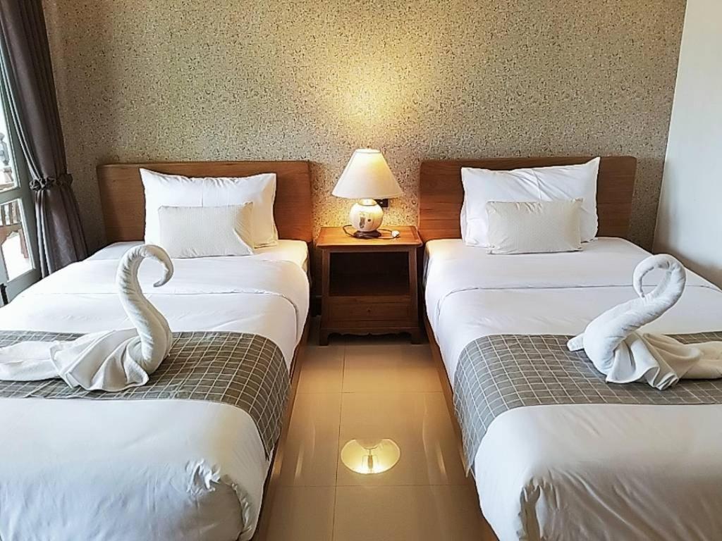 Superior Twin Bed Room