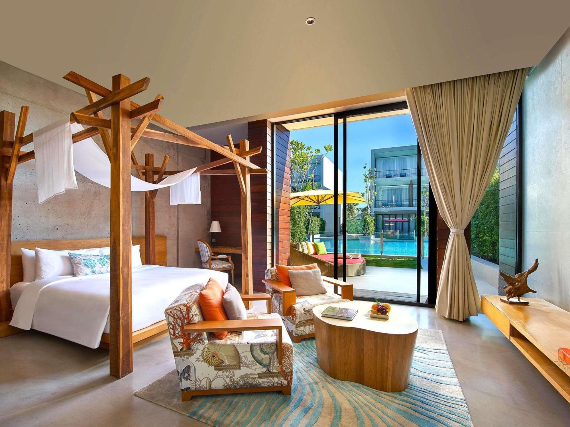 So Comfy King or Twin Room with Pool Access