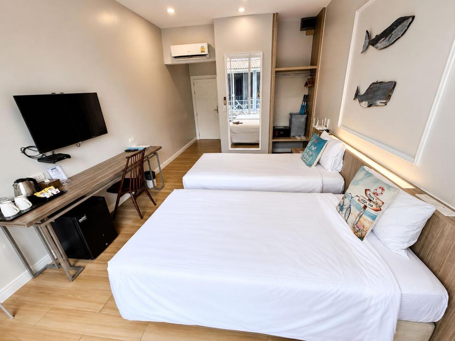 Deluxe Twin Room