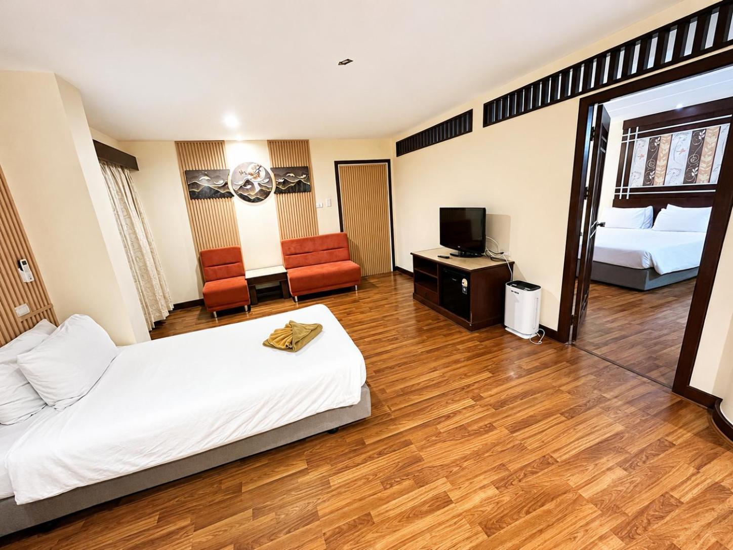 Deluxe Family Suite