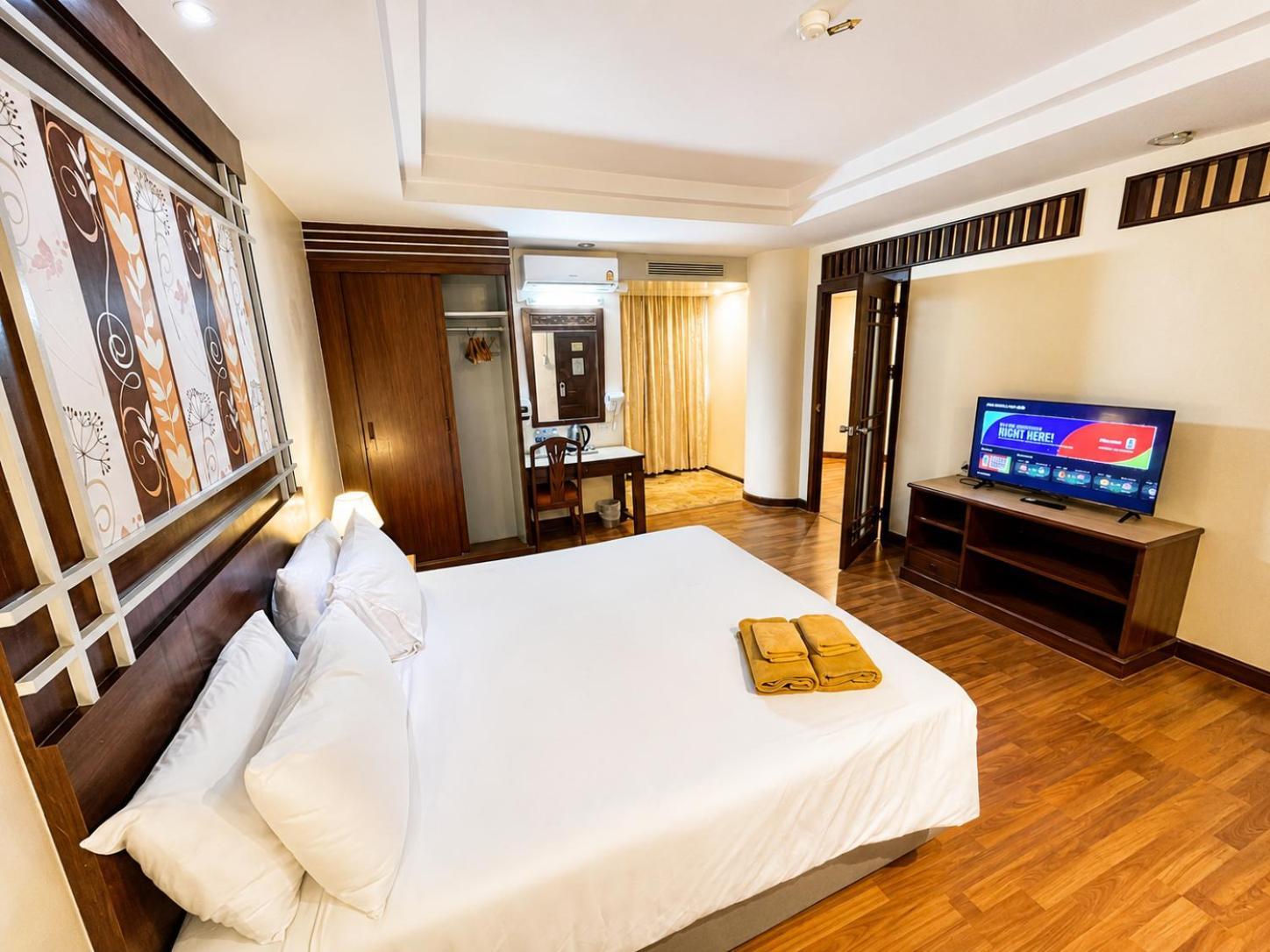 Deluxe Family Suite