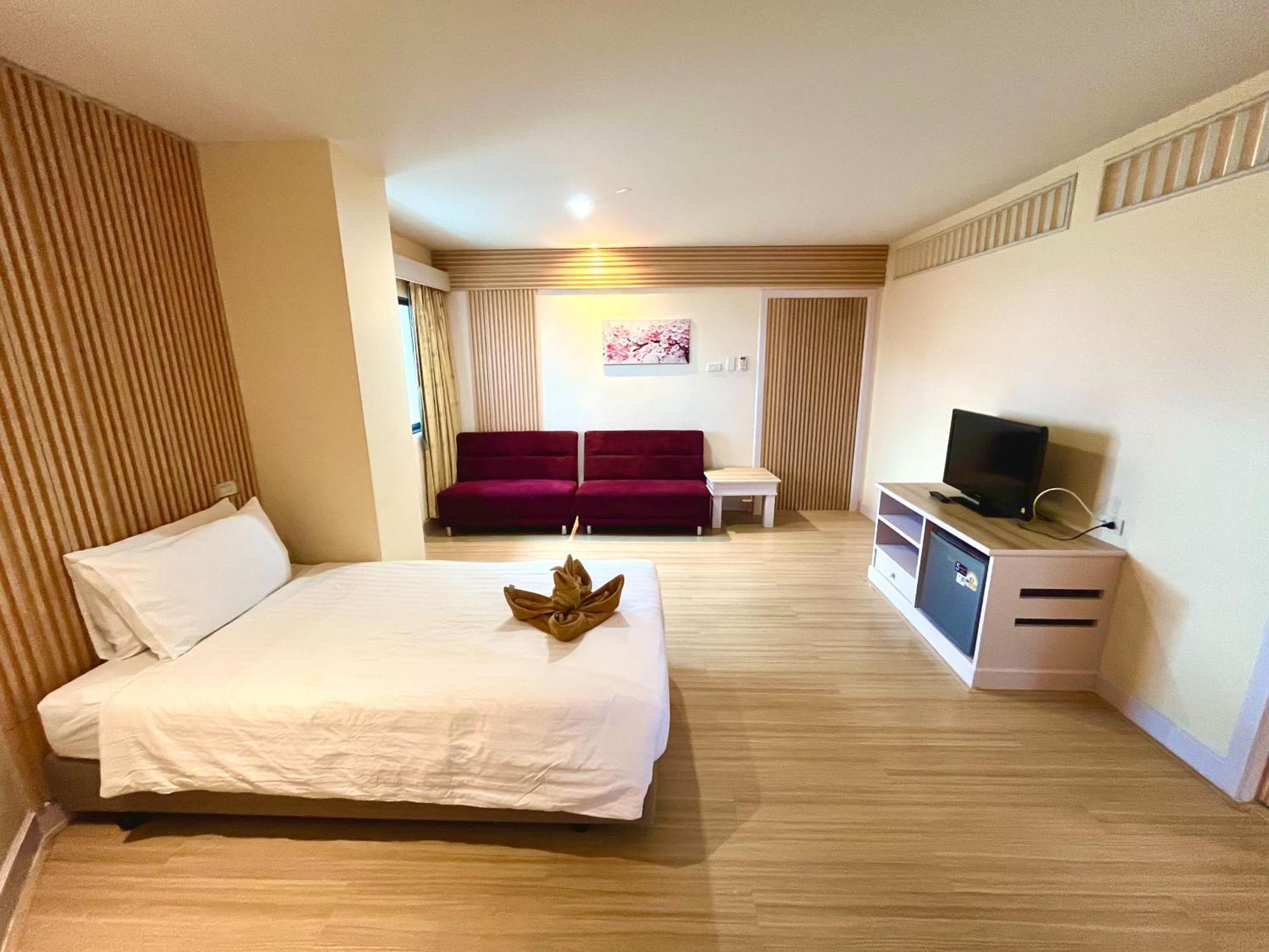 Deluxe Family Suite