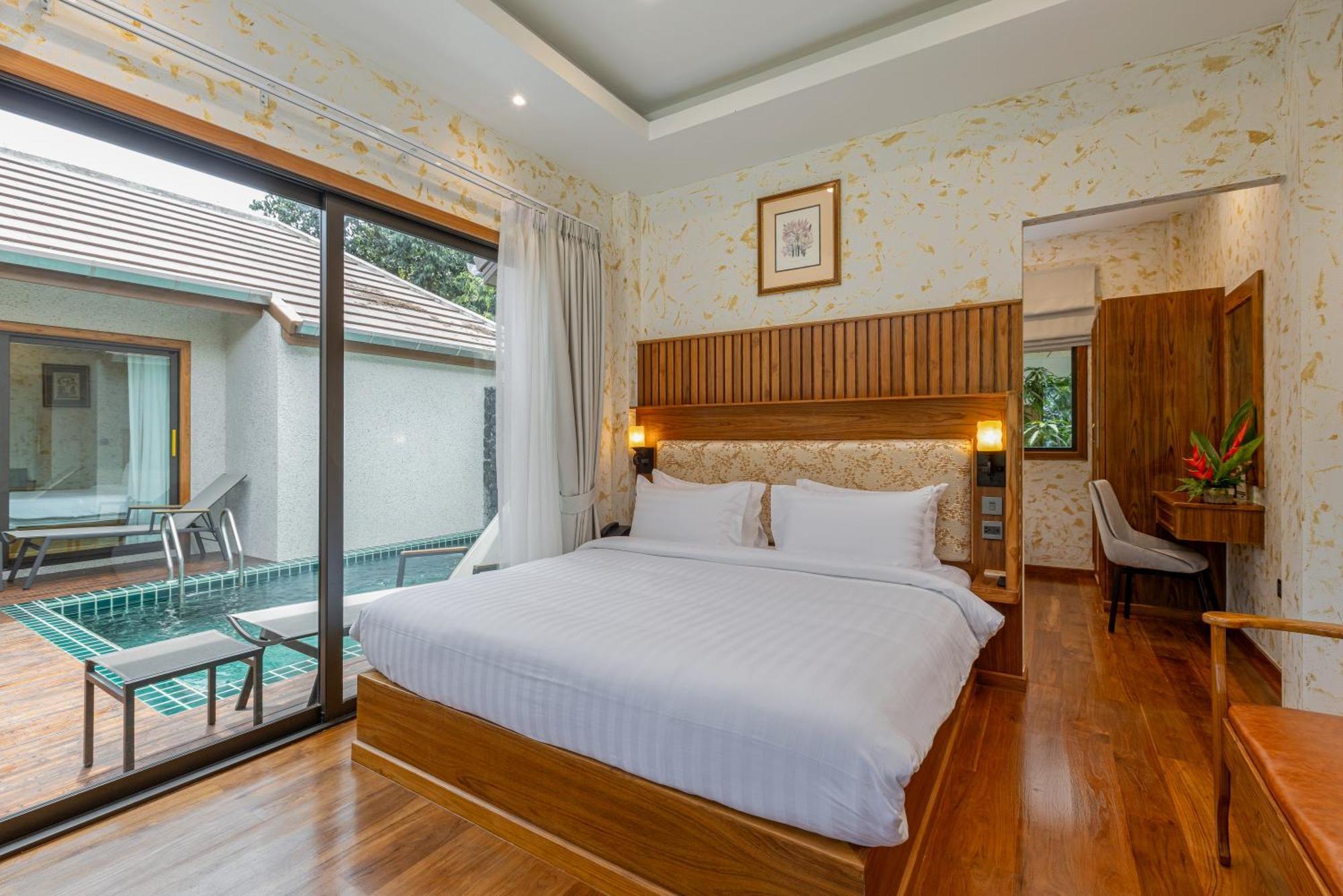 Pool Villa Two Bedroom 2 Way Airport Transfer