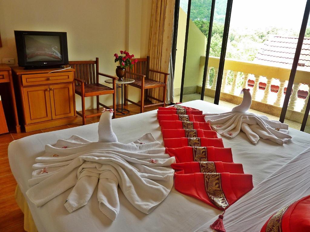 Deluxe Double or Twin Room