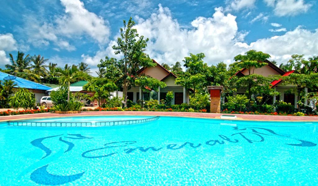 Triple Room Pool View