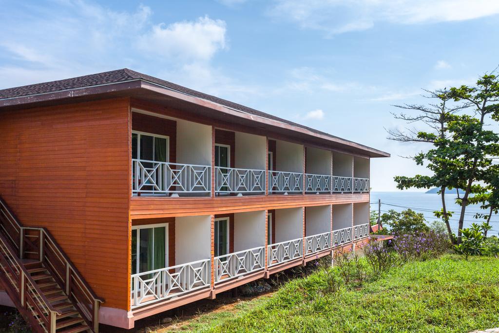 Mountain View Room