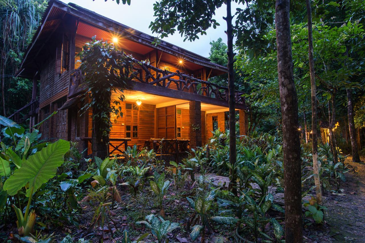 Quadruple Room Terrace