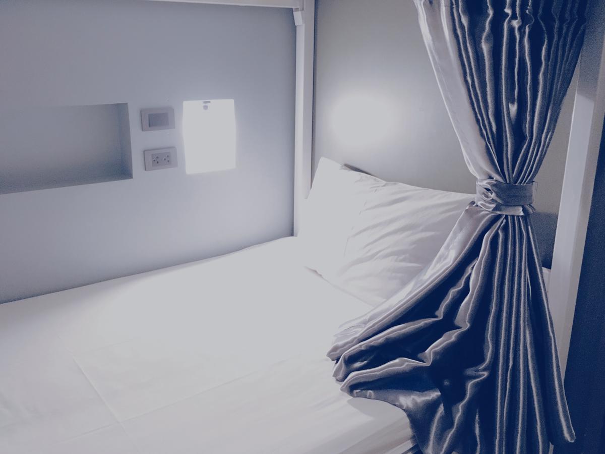 Bed 8-Bed Mixed Dormitory Room