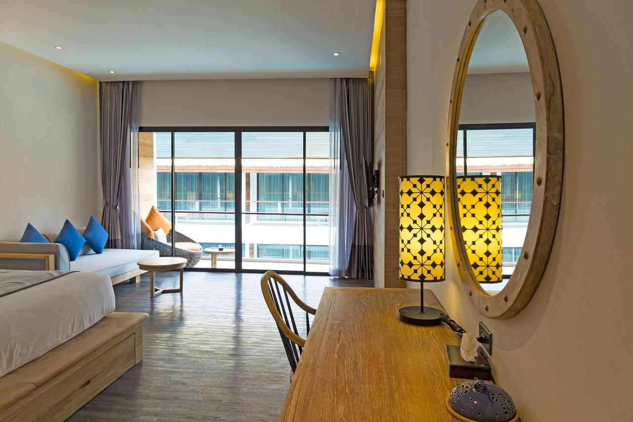 Superior Pool View Double Room