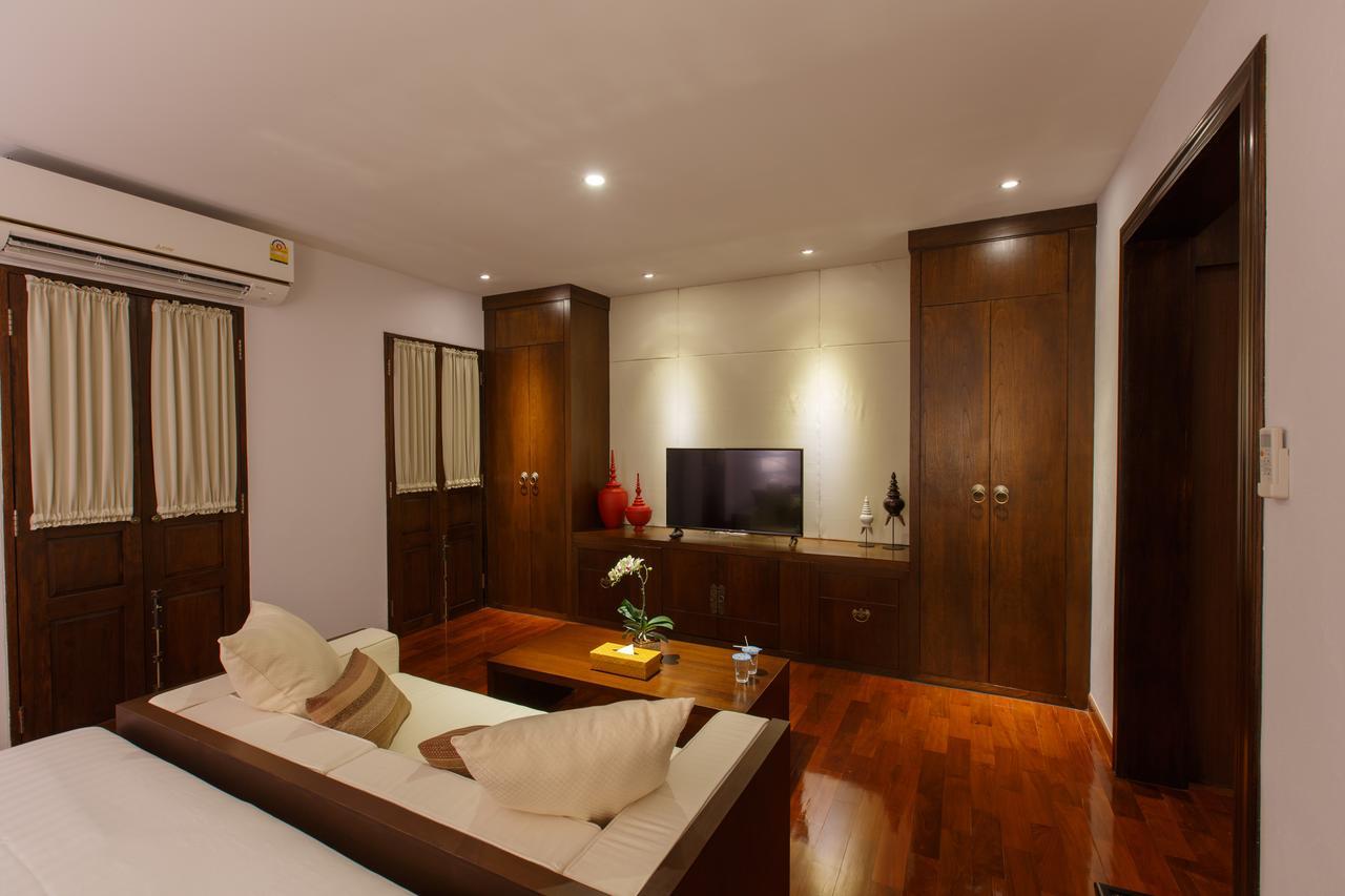 Standard Suite