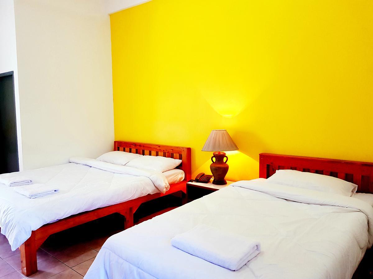 Triple Room with Private Bathroom