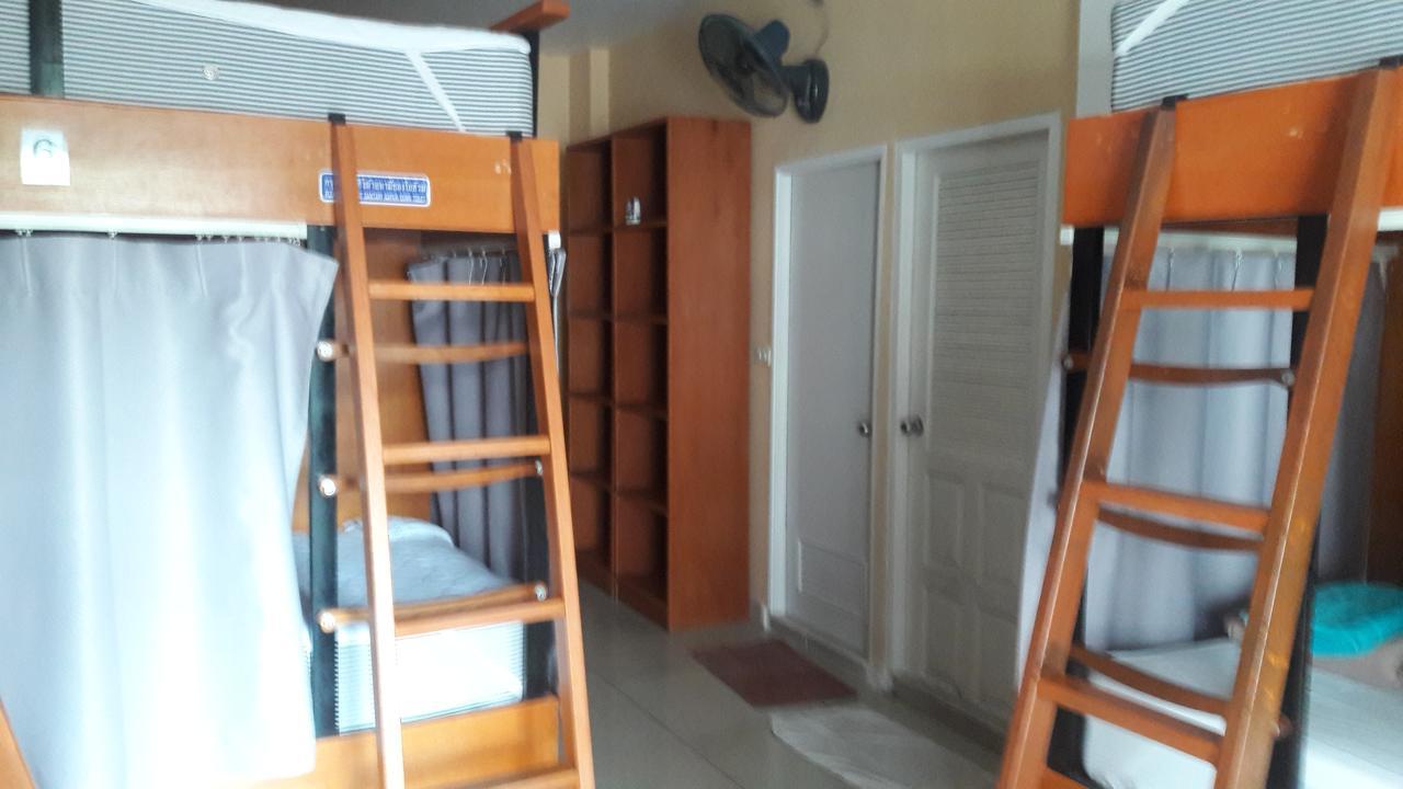 Bed 10-Bed Mixed Dormitory Room