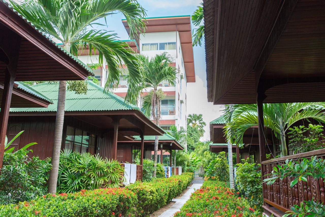 Garden Bungalow