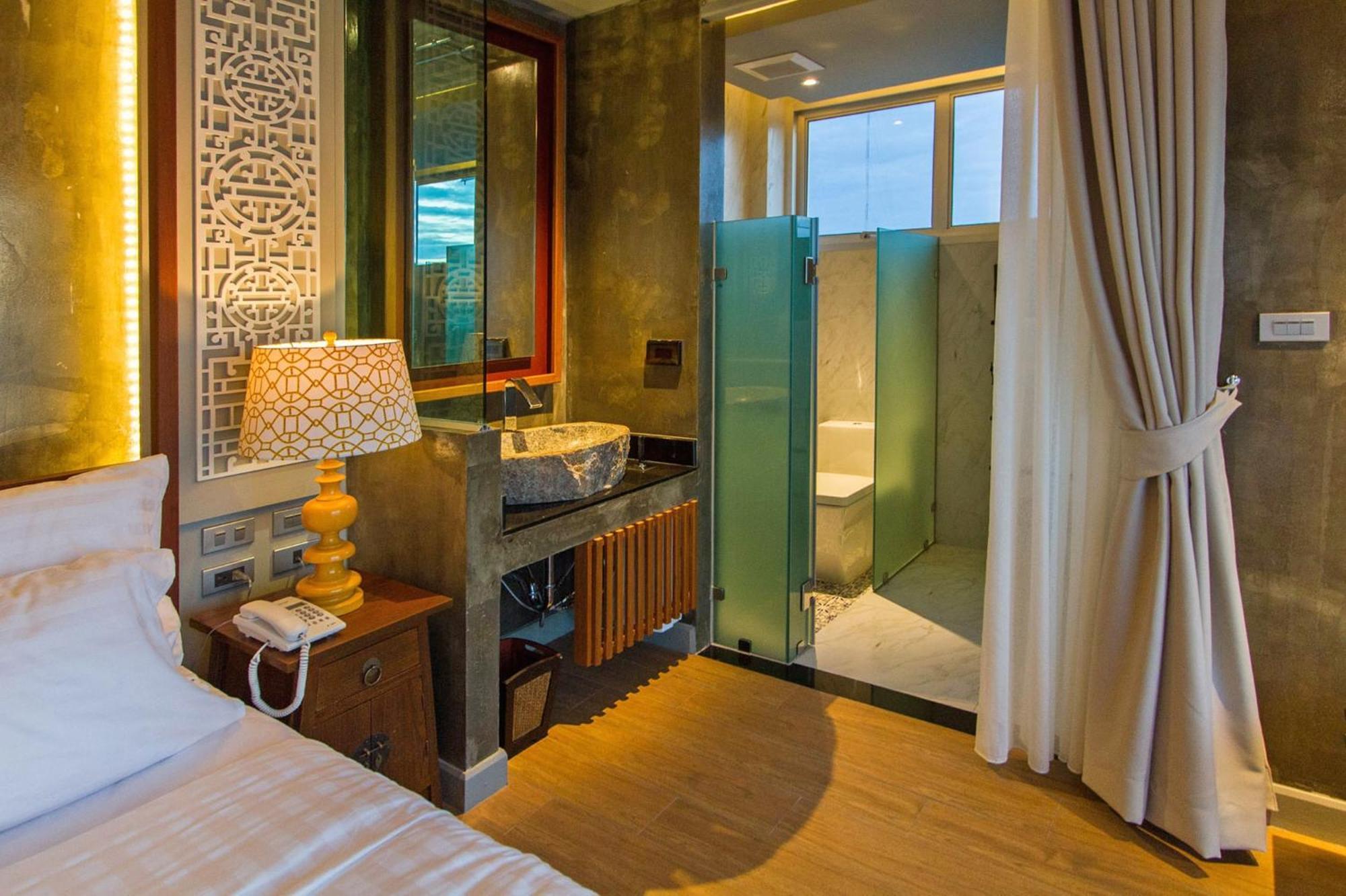 King Suite