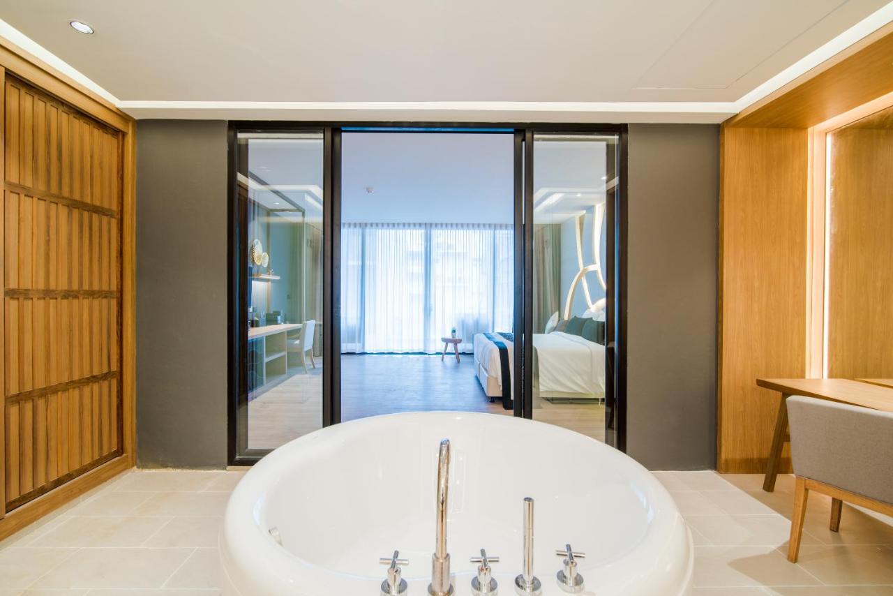 Suite Private Pool